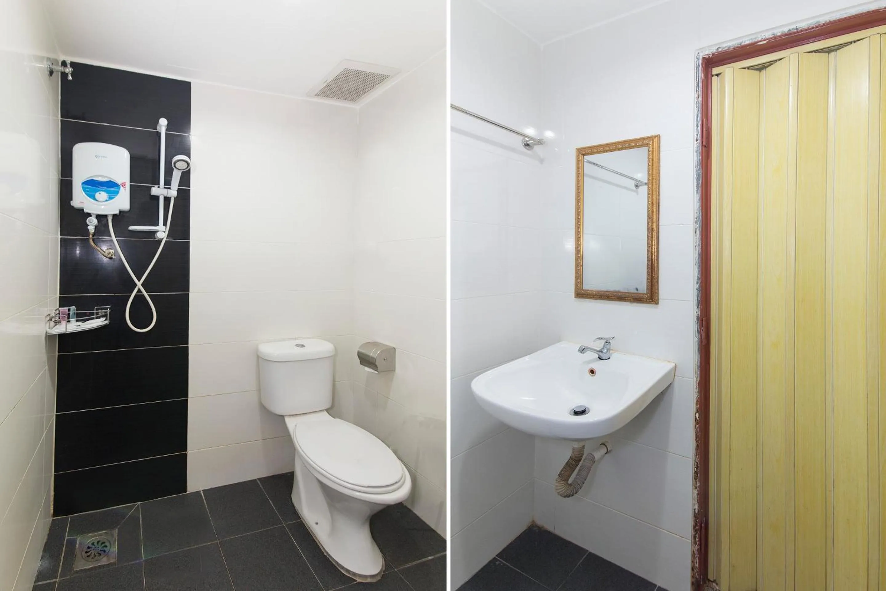 Bathroom in OYO 444 KL Empire Hotel