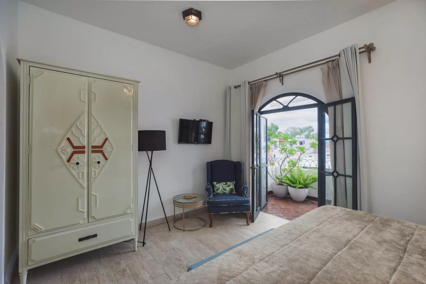 Photo of the whole room, Bed in Casa Delphine