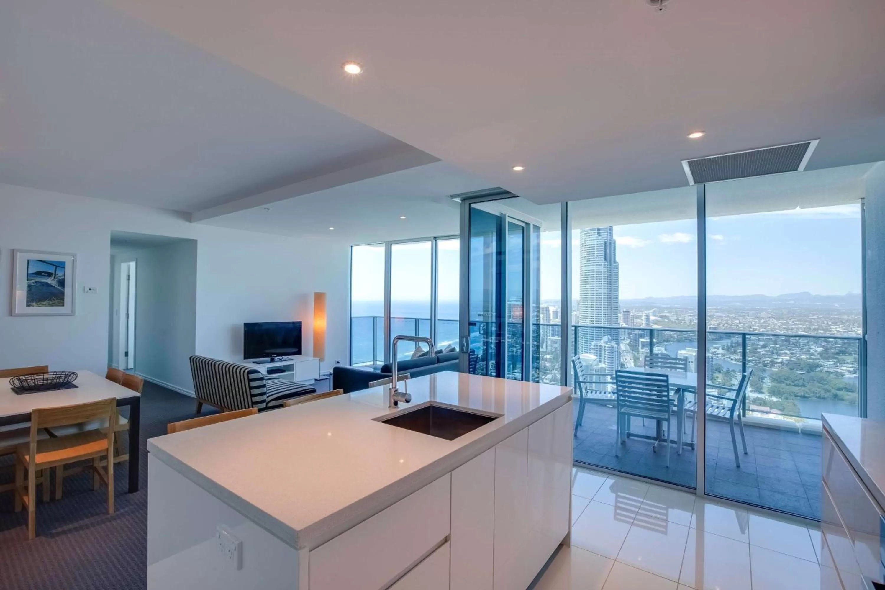 Kitchen or kitchenette in Hilton Surfers Paradise Hotel & Residences