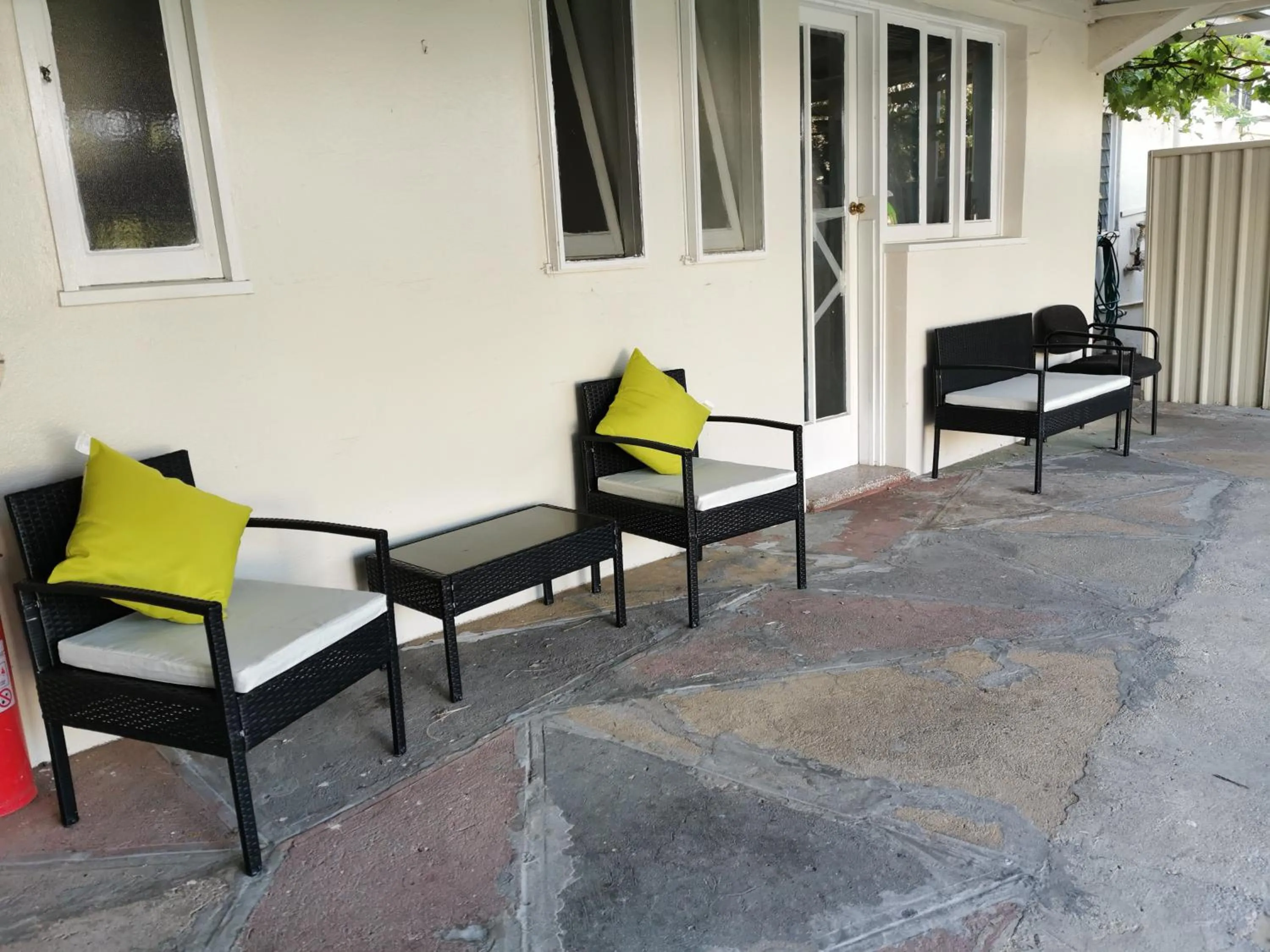 Patio in Bathurst Explorers Motel