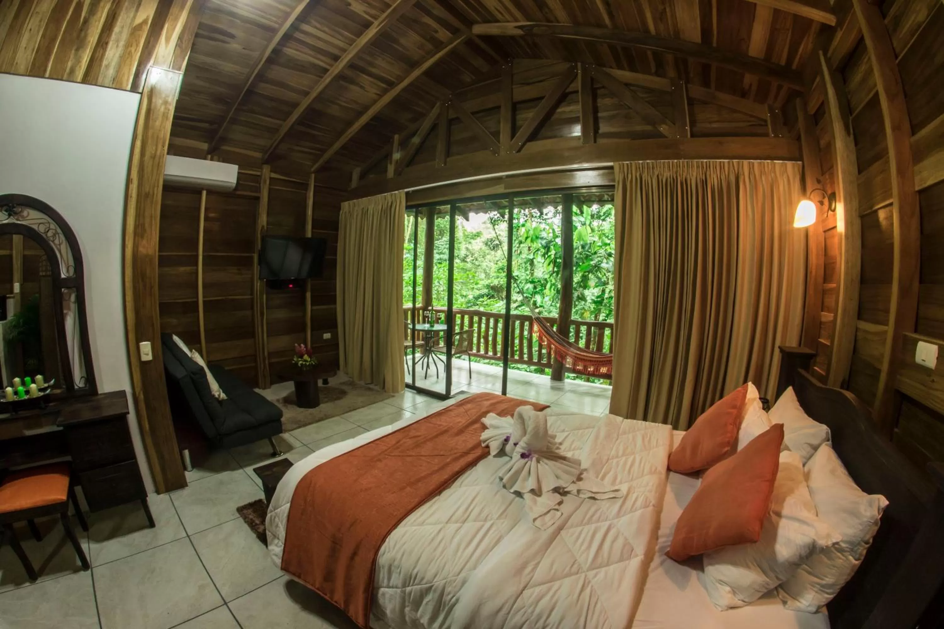 Bed in Hotel Rancho Cerro Azul