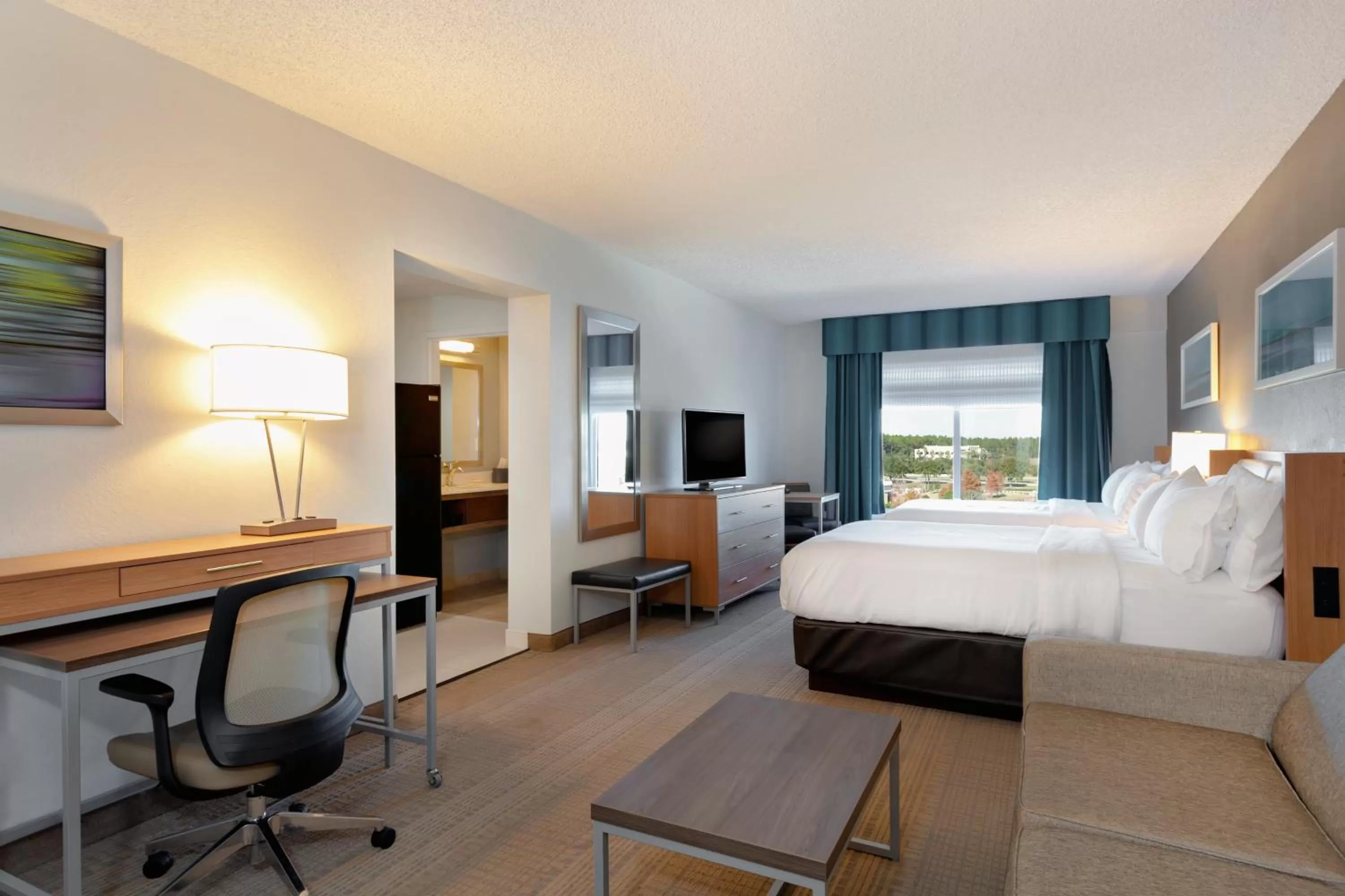 Photo of the whole room, Bed in Holiday Inn - St Augustine - World Golf by IHG