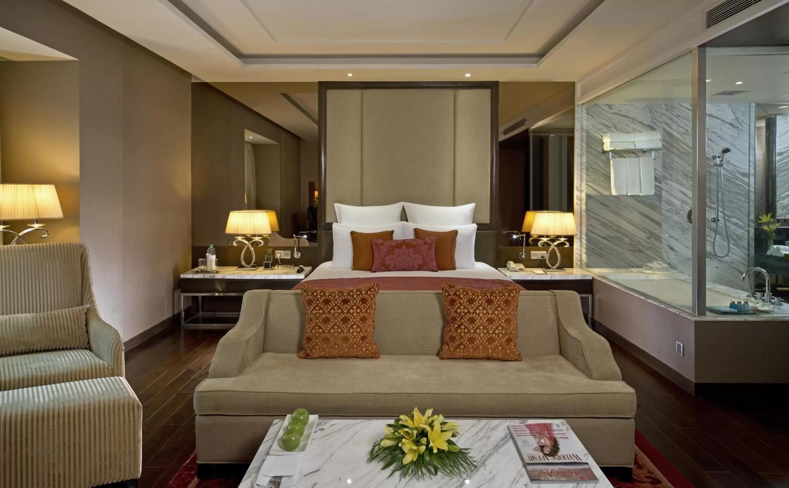 Bedroom in Radisson Blu Jaipur