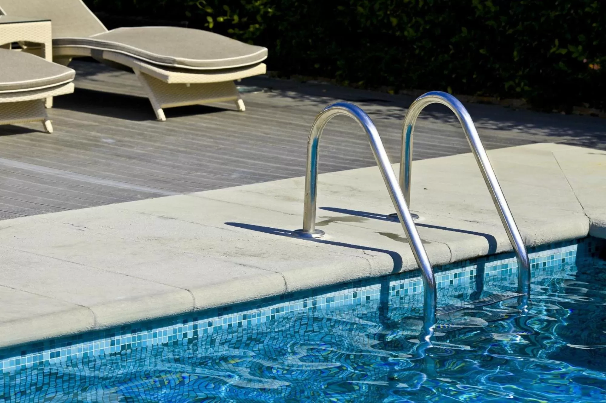 Swimming pool in Villa Olmi Firenze