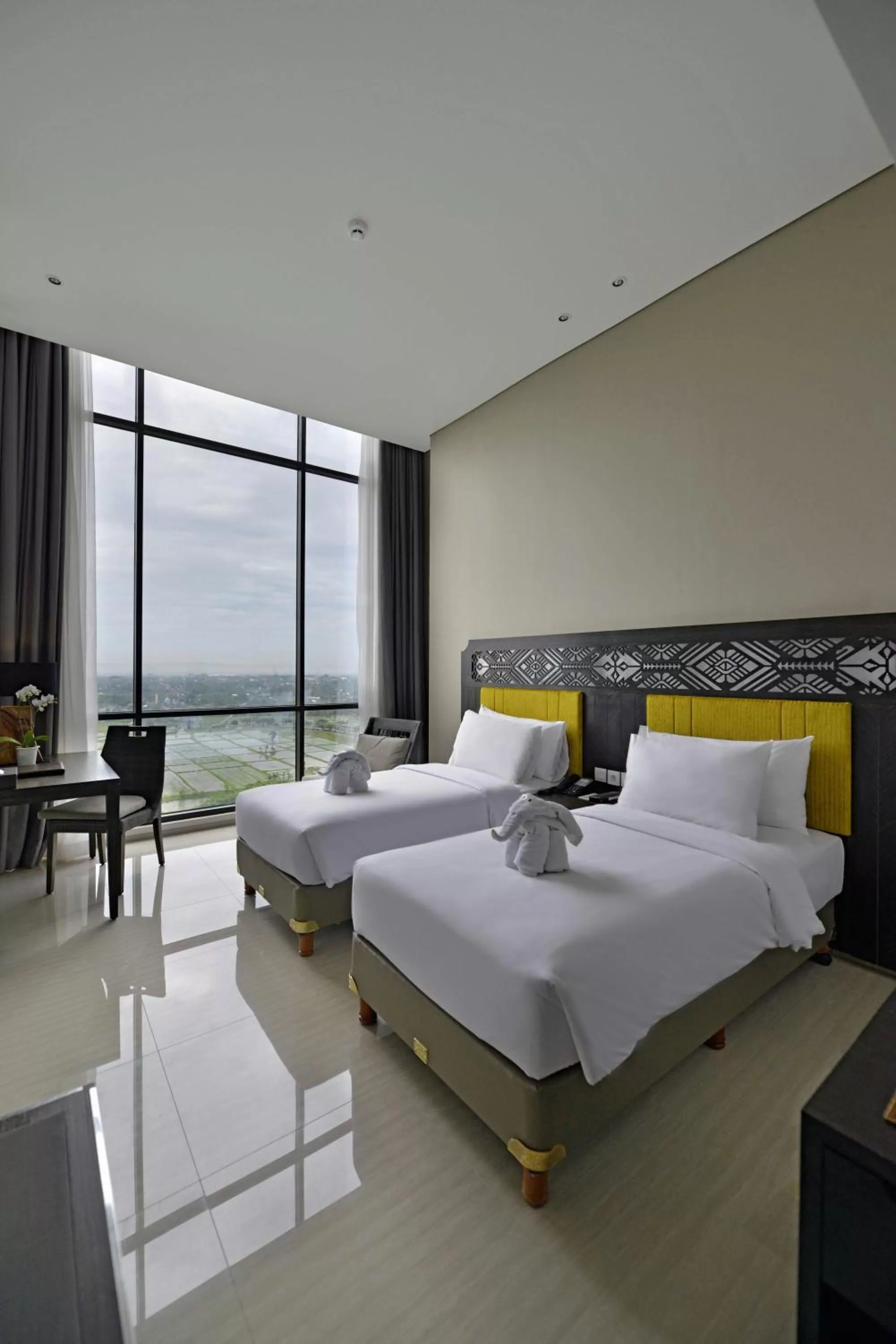 Bedroom, Bed in Lombok Astoria Hotel