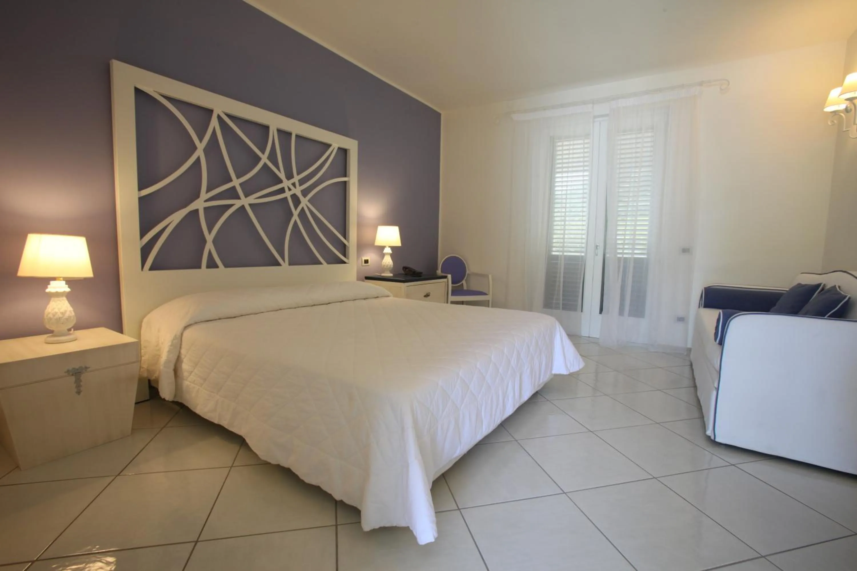 Superior Triple Room with Sea View in Hotel Mea - Aeolian Charme