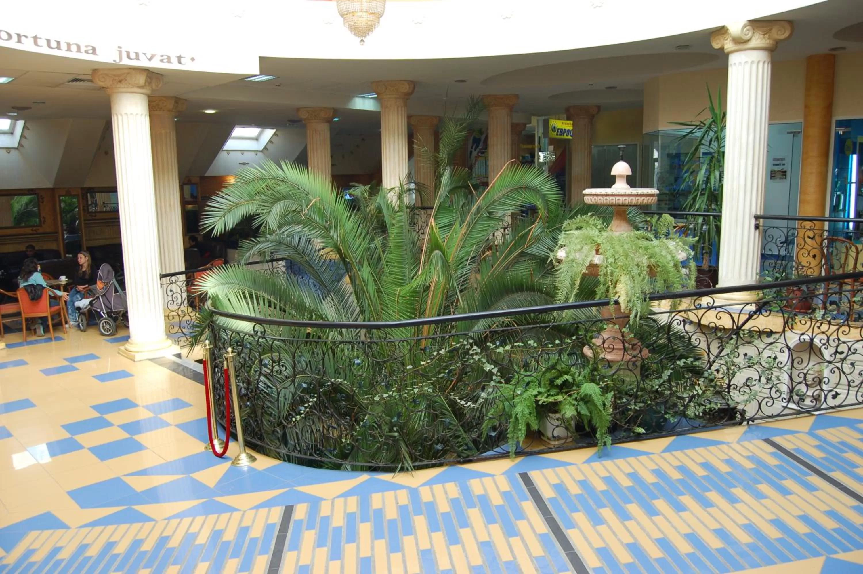 Lounge or bar in Hotel Dobrudja