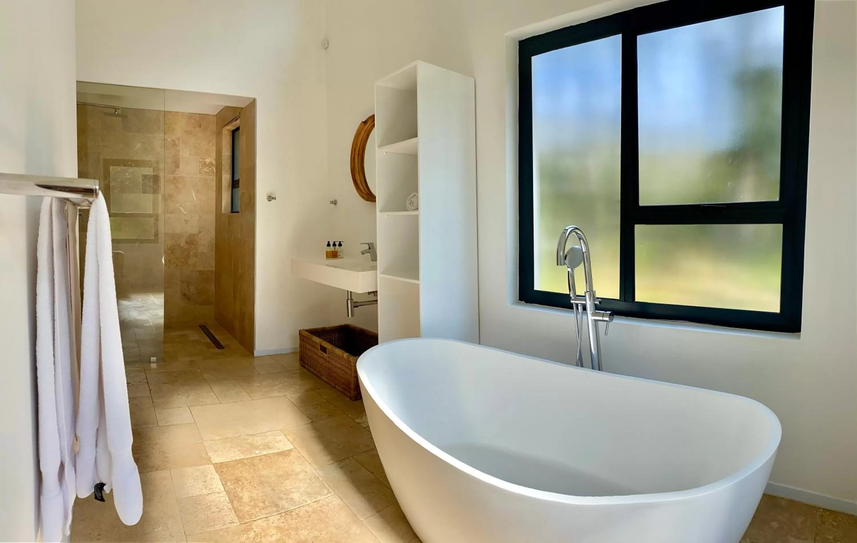 Bathroom in Vida Nova Retreat