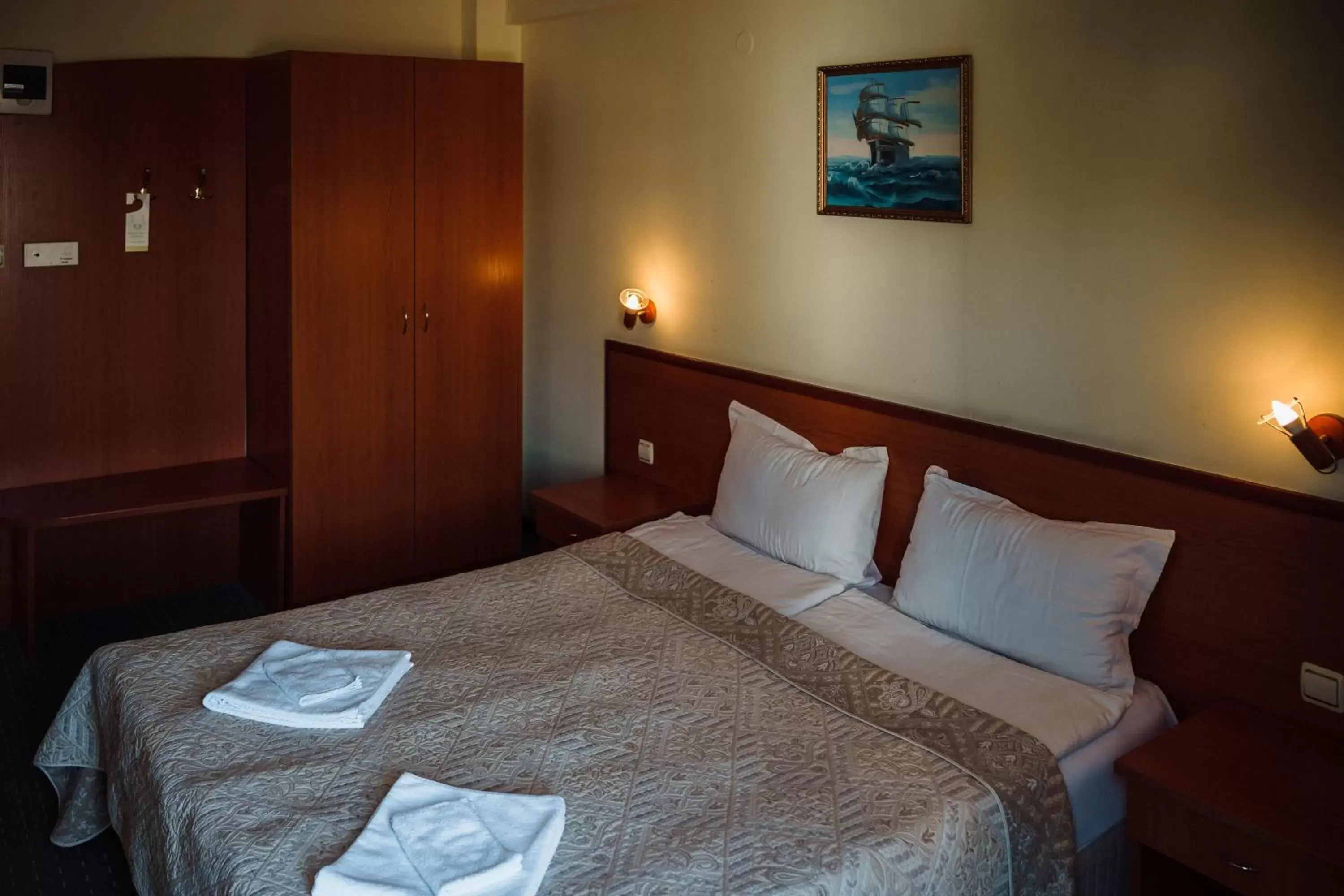 Standard Double or Twin Room in Dionis Hotel Standard Double or Twin Room in Dionis Hotel