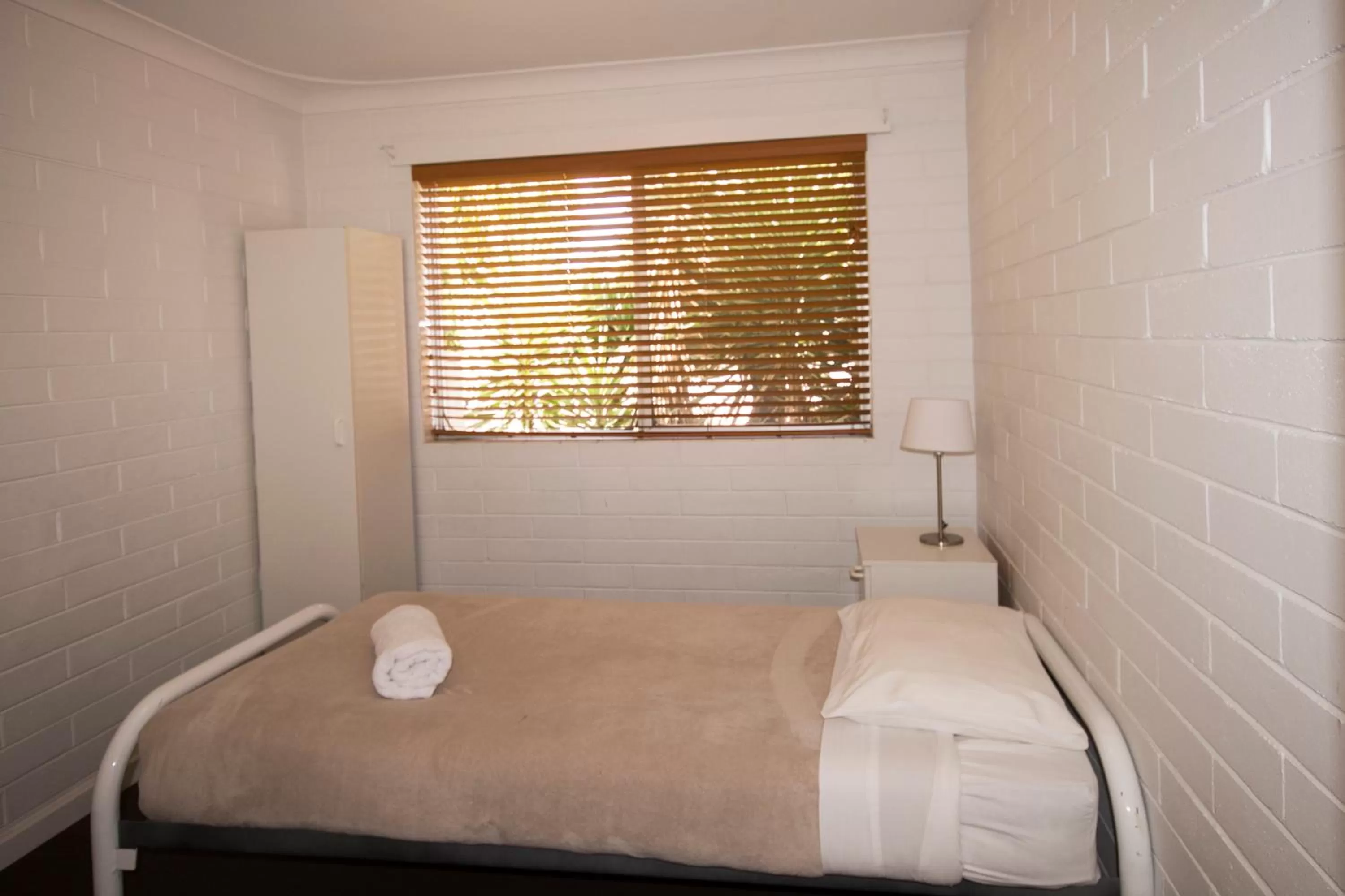 Bedroom, Bed in Archipelago Apartments Esperance