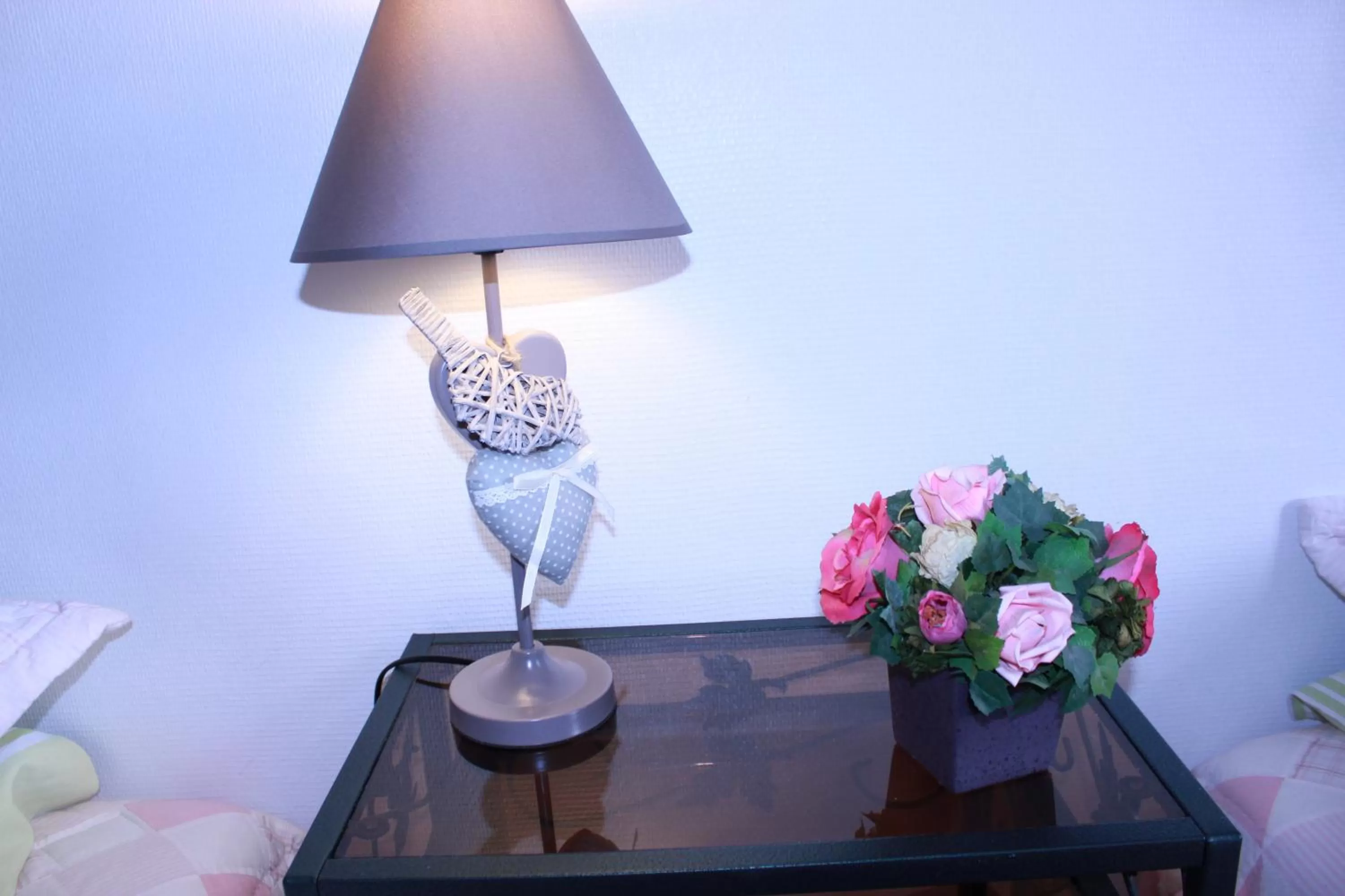 Decorative detail in La Demeure aux Hortensias