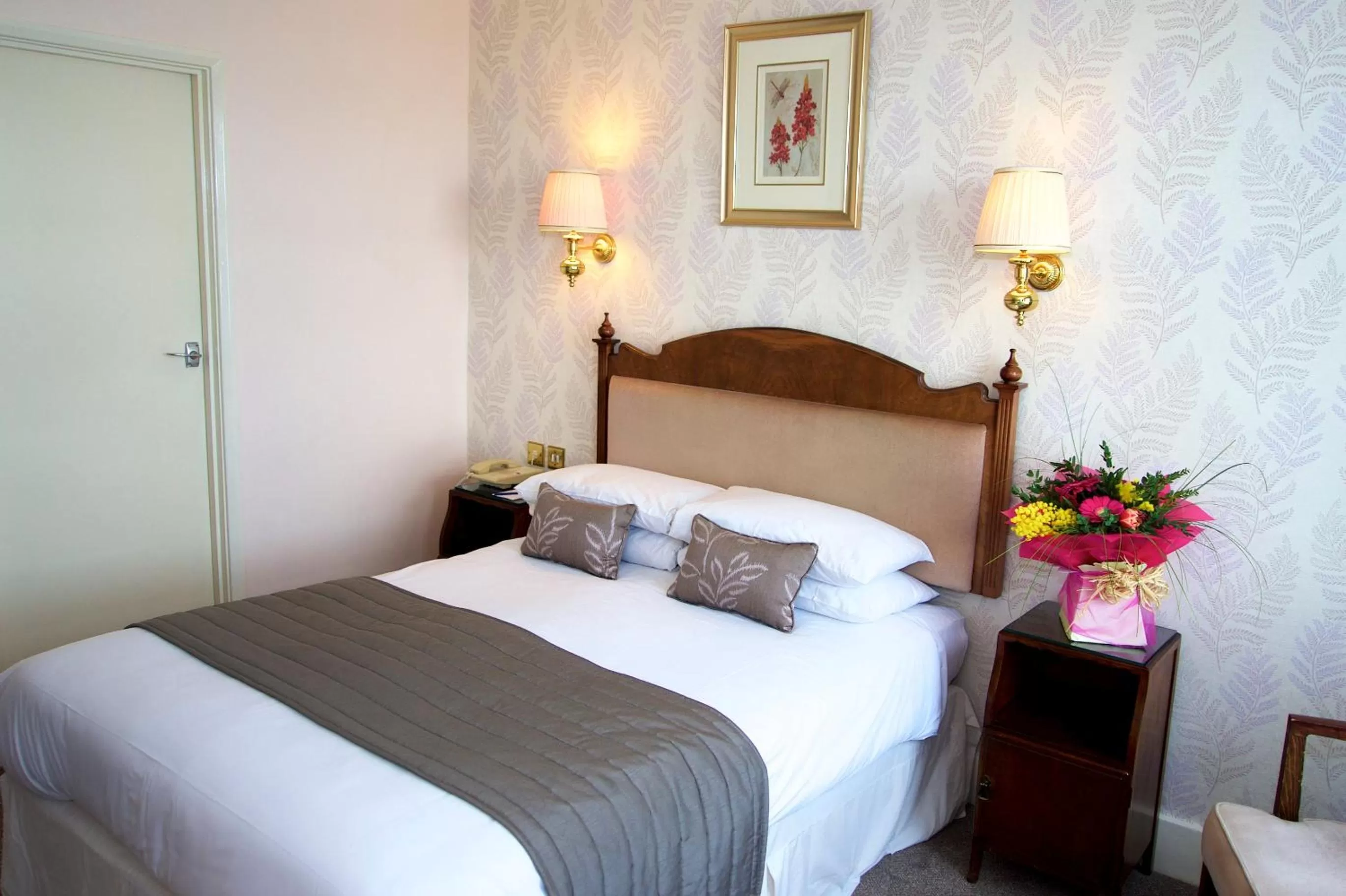 Bedroom, Bed in The Lansdowne, Eastbourne