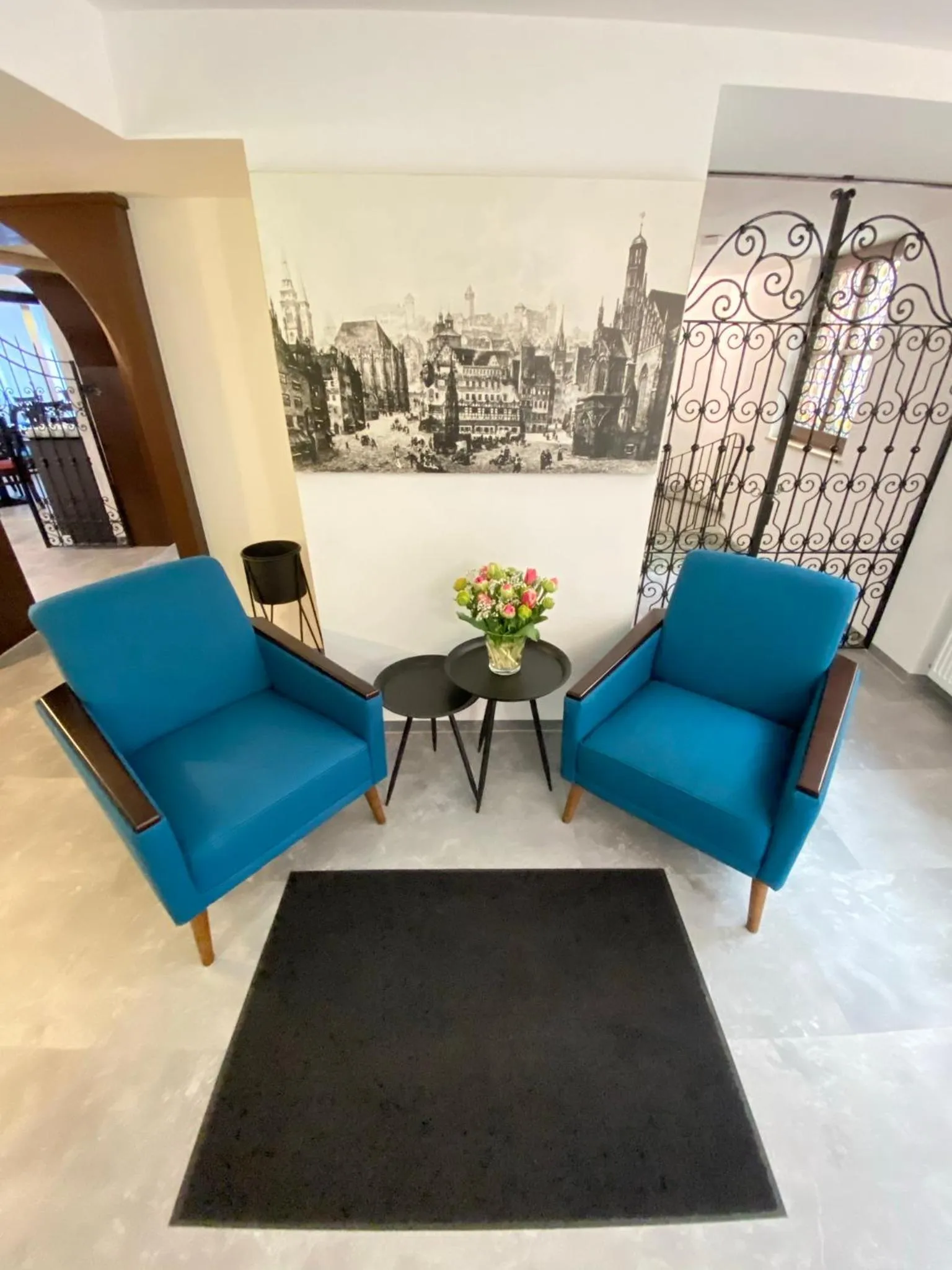 Lobby or reception in Burghotel Nürnberg