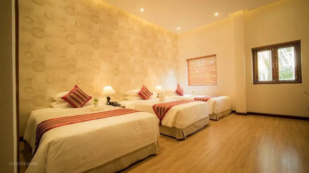 Triple Standard Room - Go across the street in Saigon Mui Ne Resort Triple Standard Room - Go across the street in Saigon Mui Ne Resort