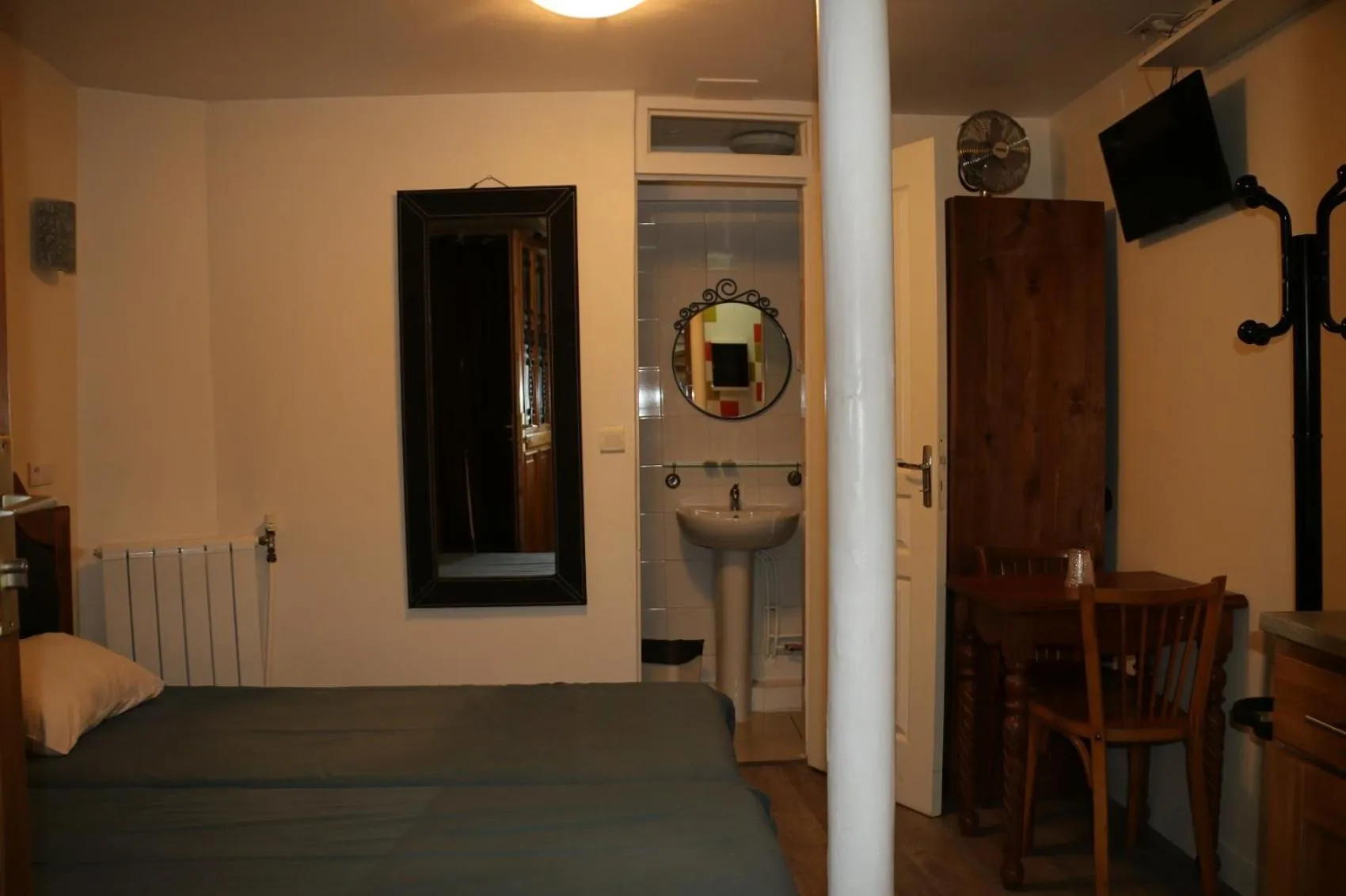 Photo of the whole room in Grand Hôtel de Clermont