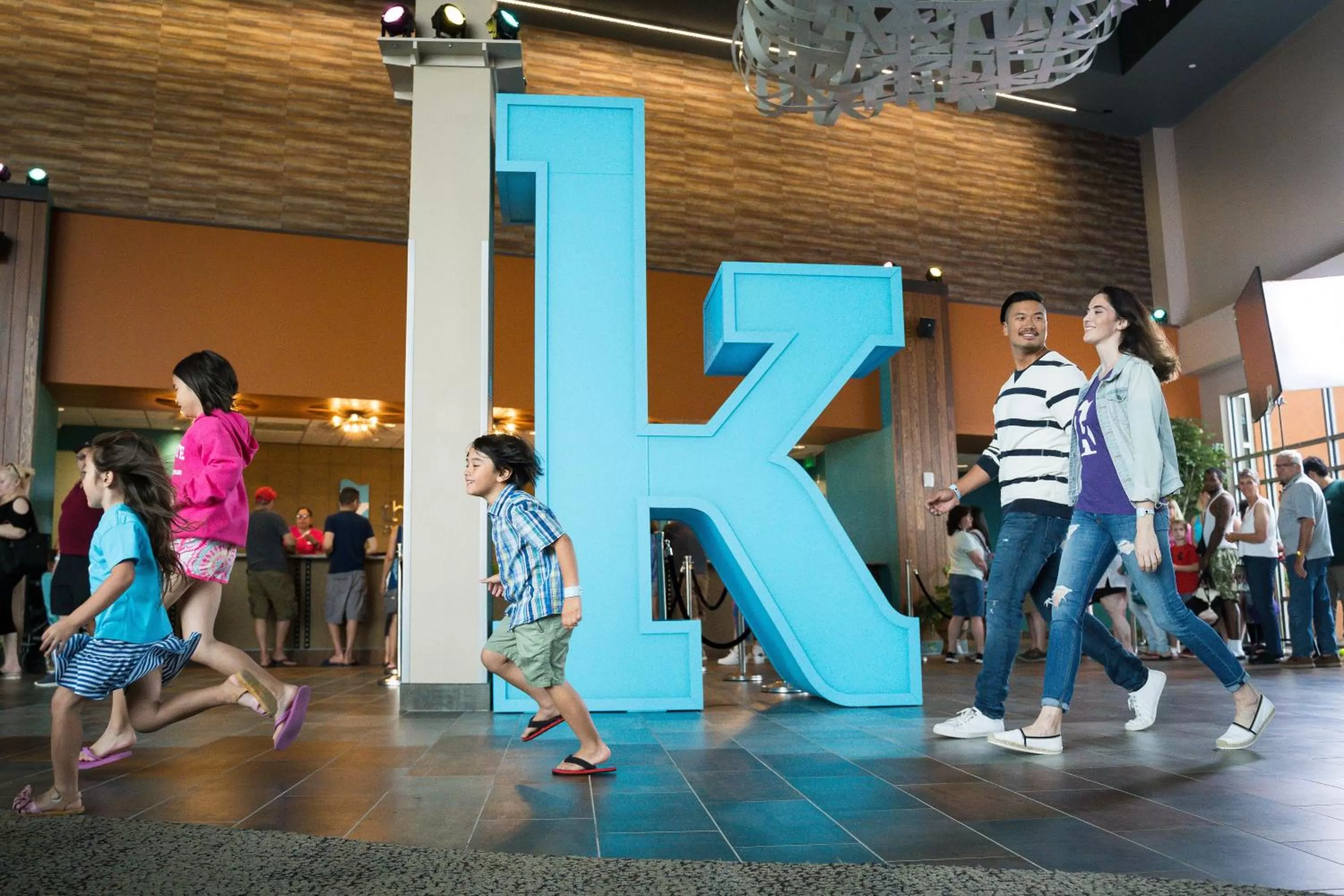 Lobby or reception in The Kartrite Resort and Indoor Waterpark