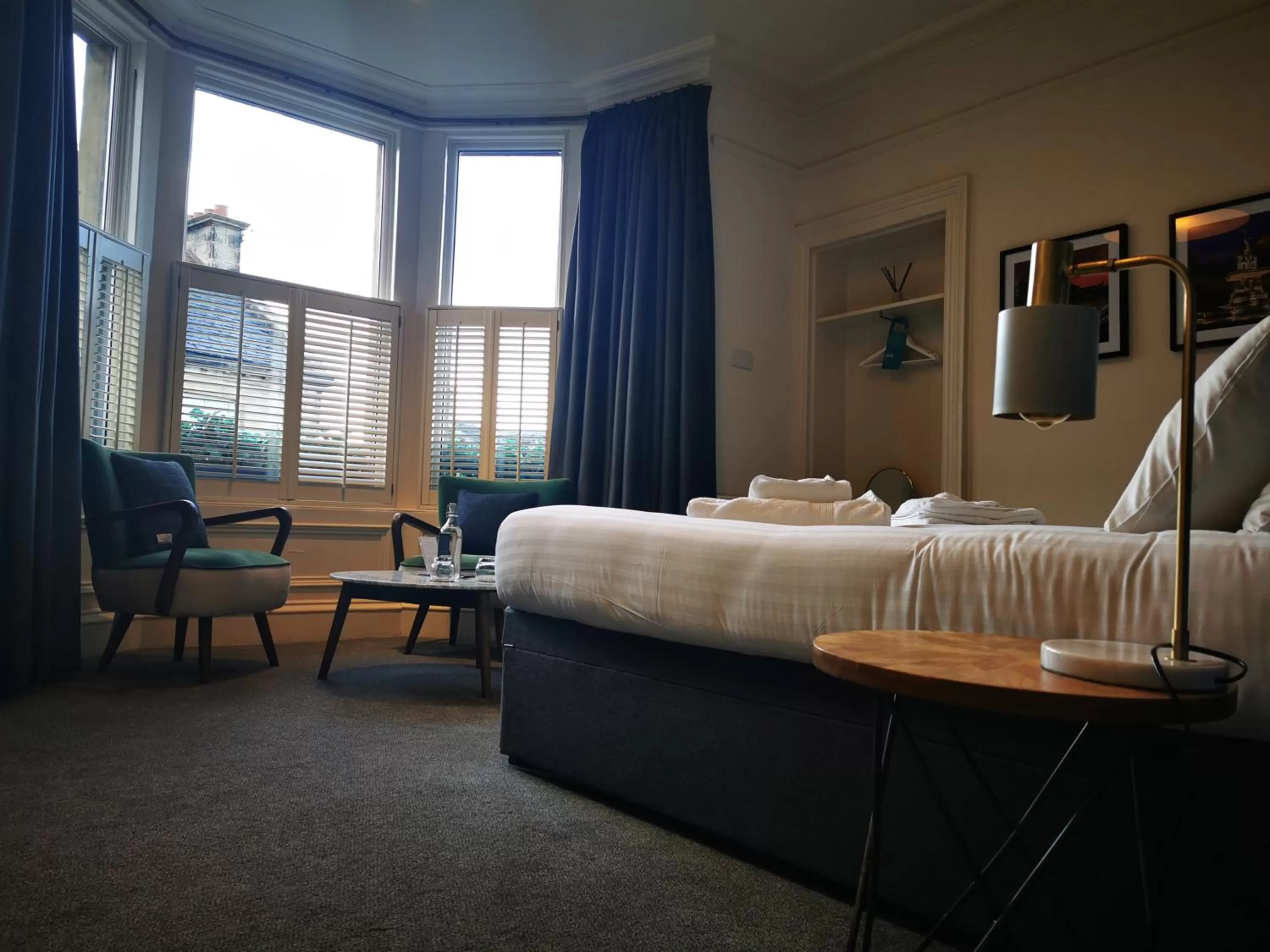 Photo of the whole room, Bed in The Balerno Inn