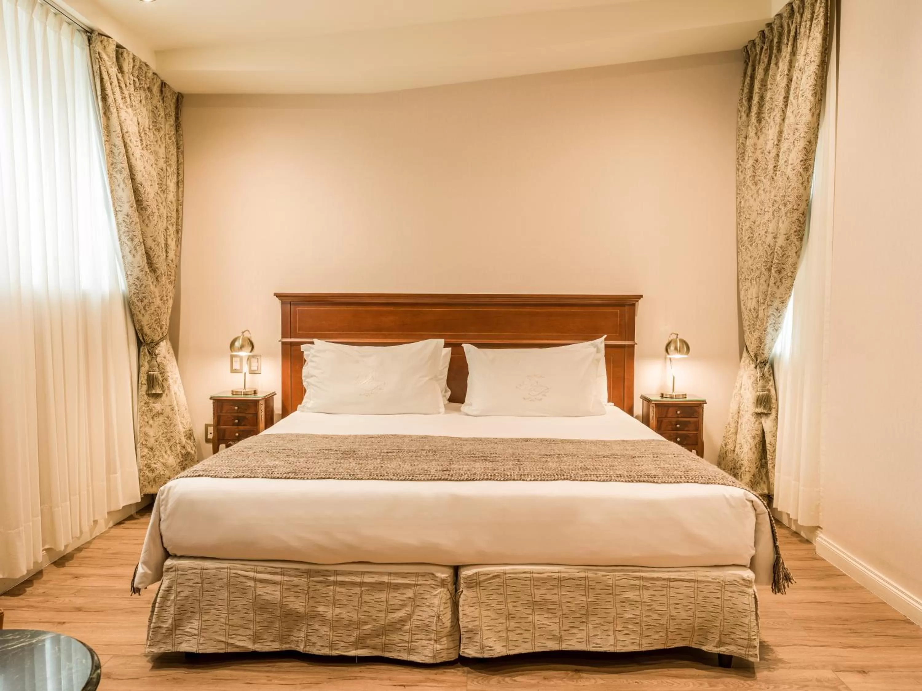 Bedroom, Bed in Melia Recoleta Plaza Hotel