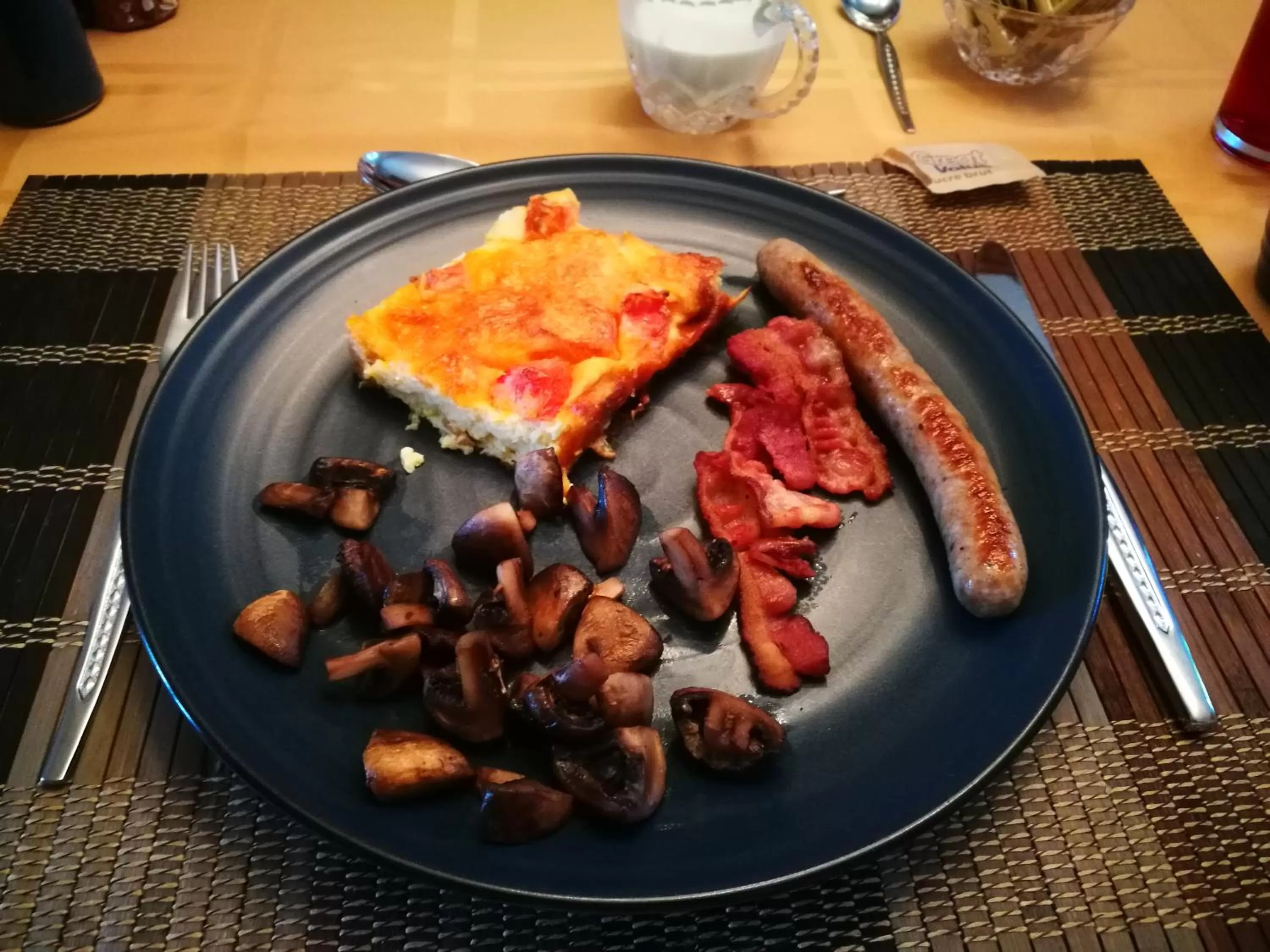 Breakfast in Tucked Inn the Harbour B&B