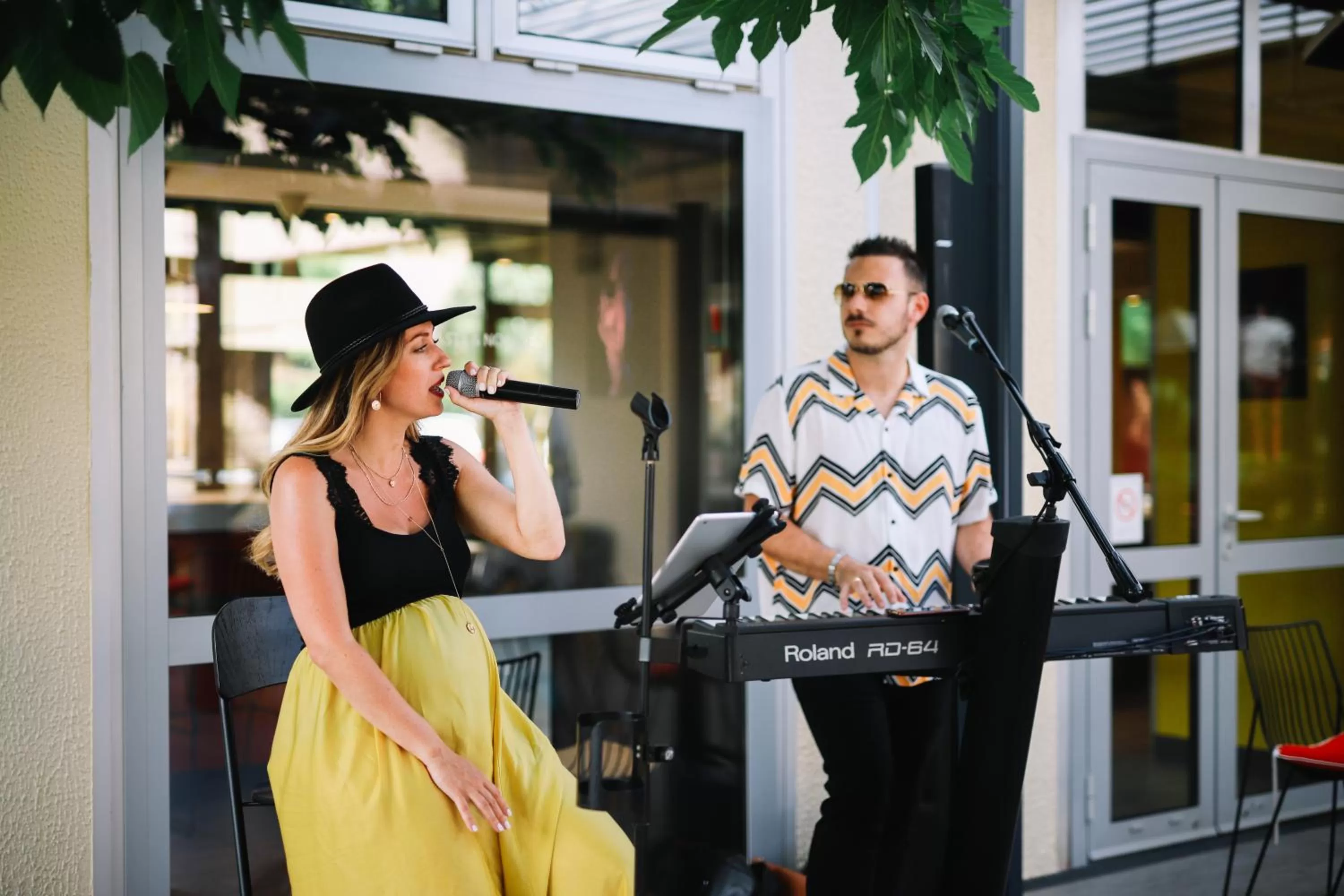 Evening entertainment in ibis Aix en Provence