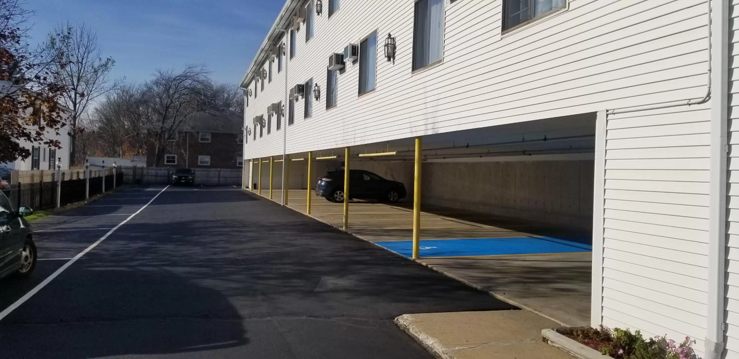 Property building in Hampton Village Inn