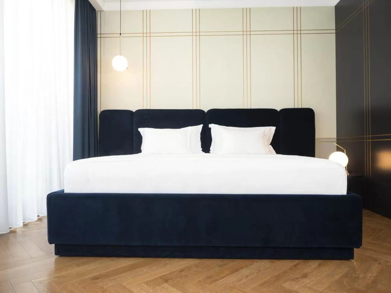 Bed in Moncafe BoutiqueHotel Spa