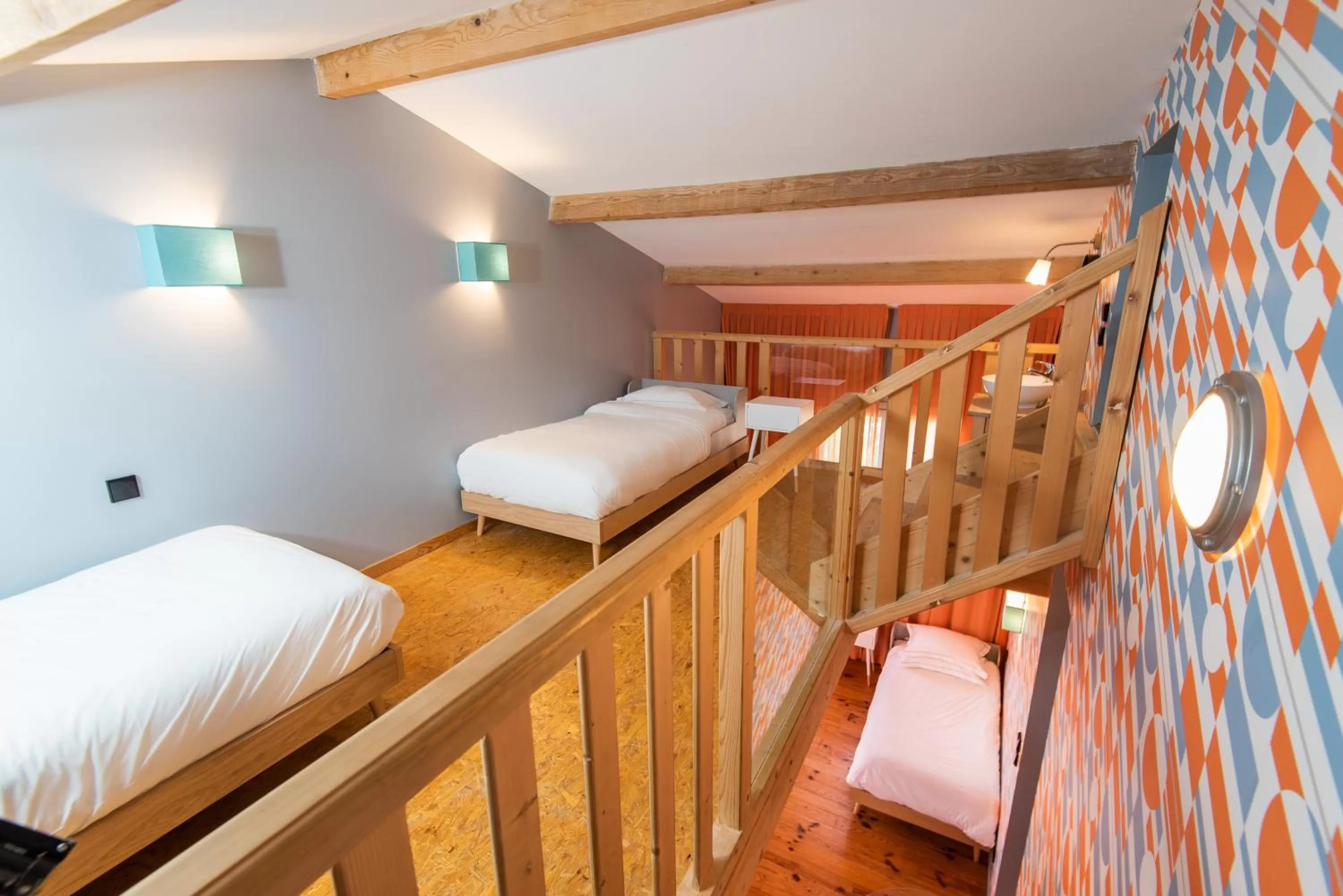 Photo of the whole room, Bed in Hôtel Montmorency & Spa