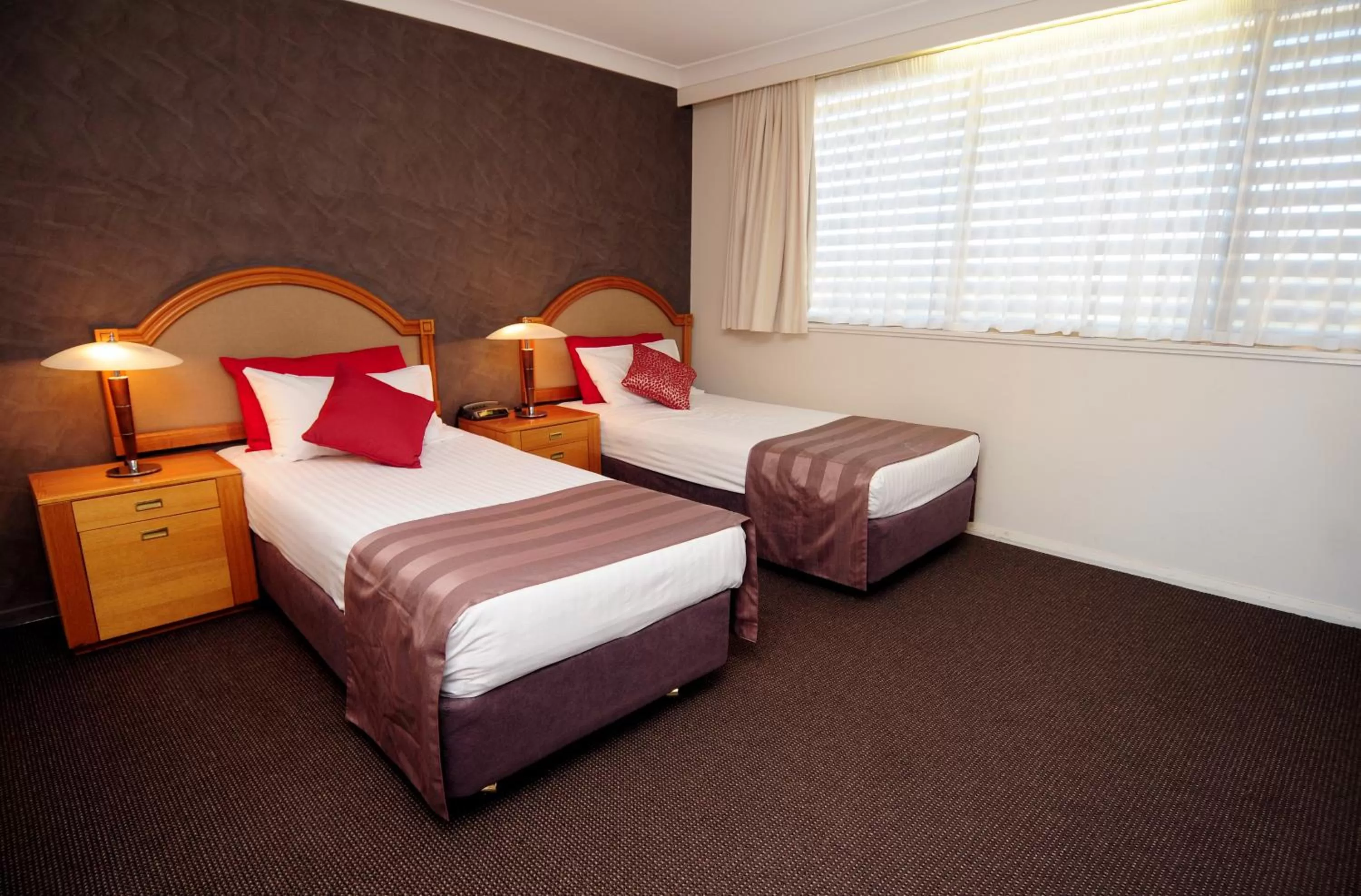 Bed in Quality Inn Dubbo International