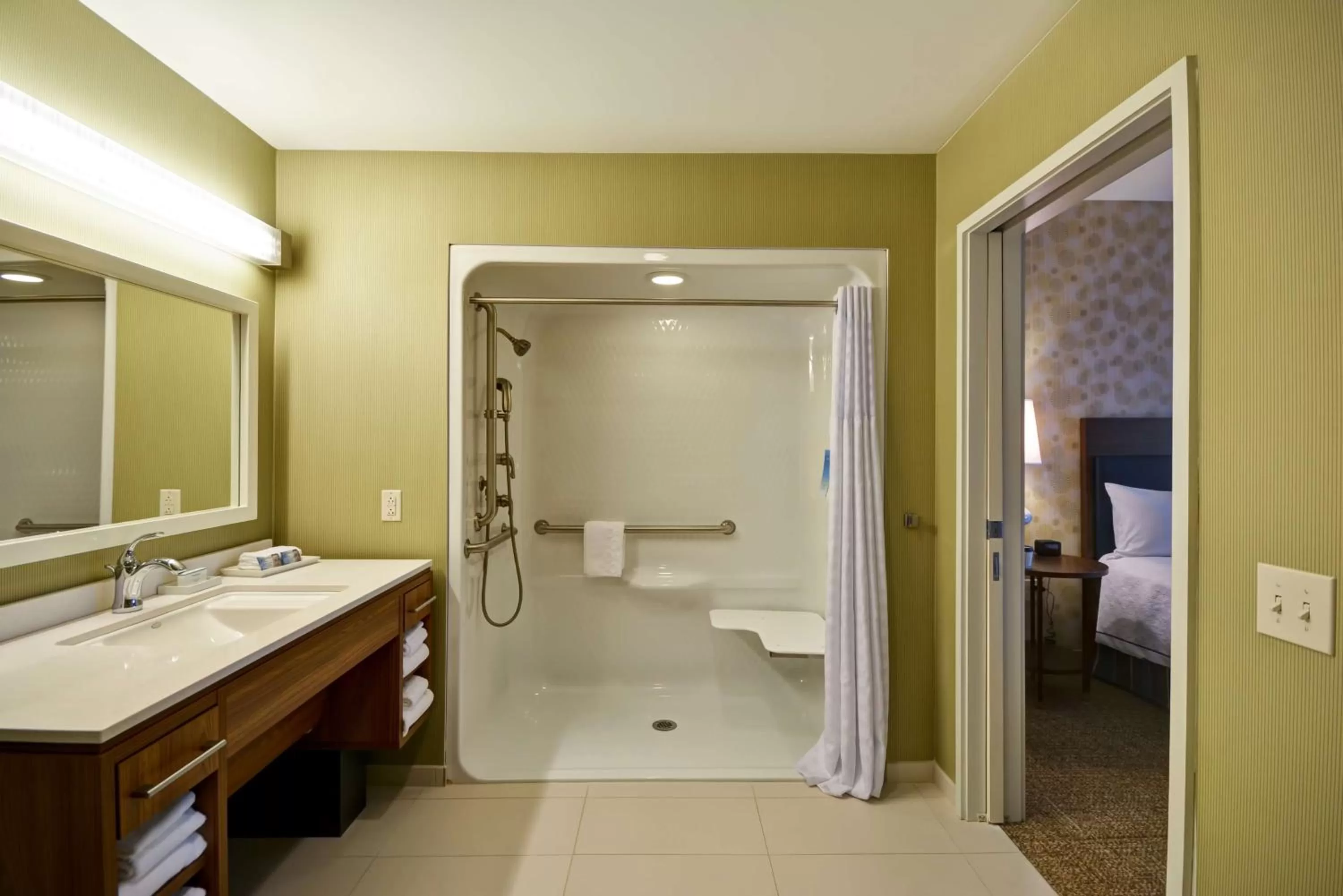 Bathroom in Home2 Suites By Hilton Charles Town