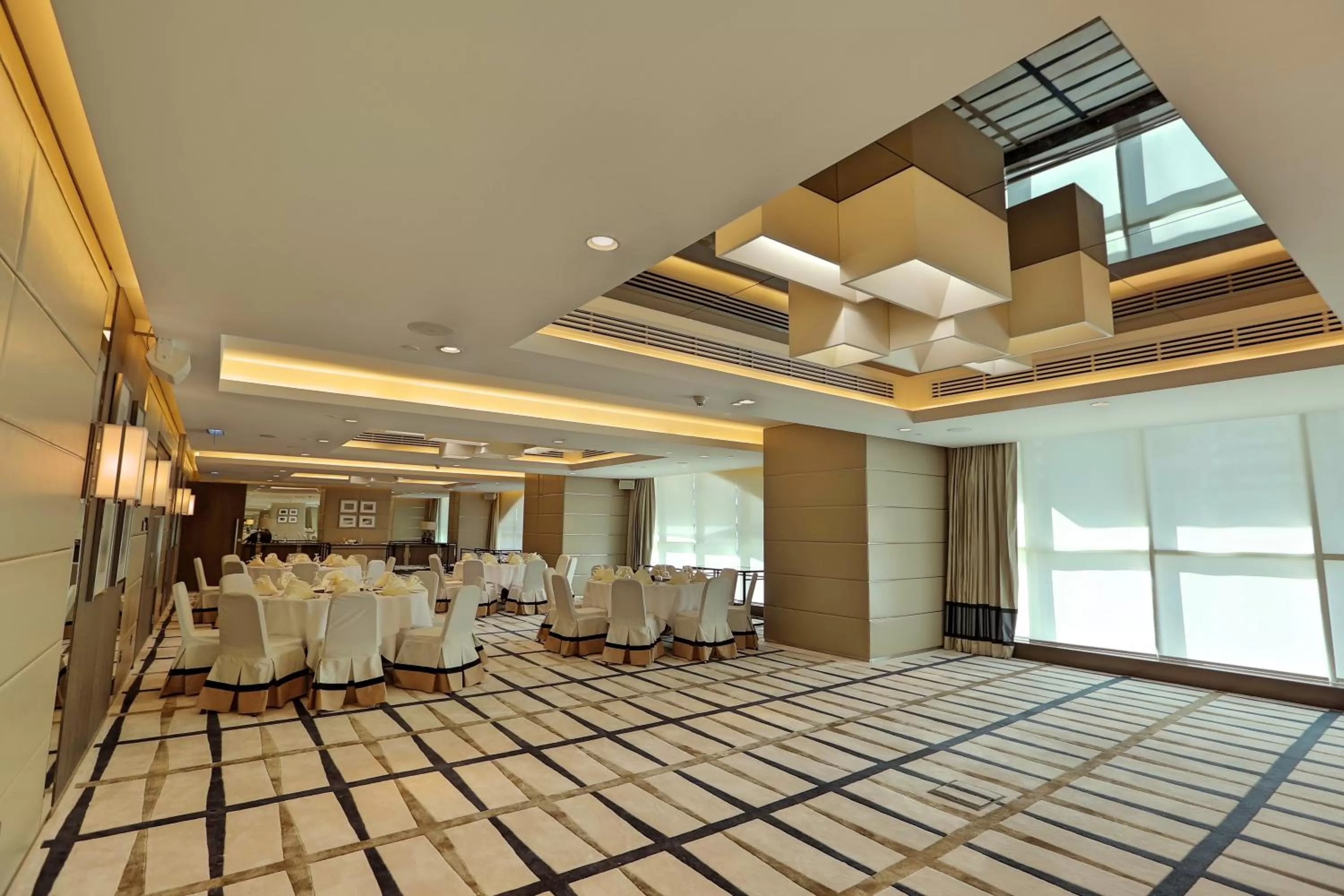 Banquet/Function facilities in Al Maha Arjaan by Rotana