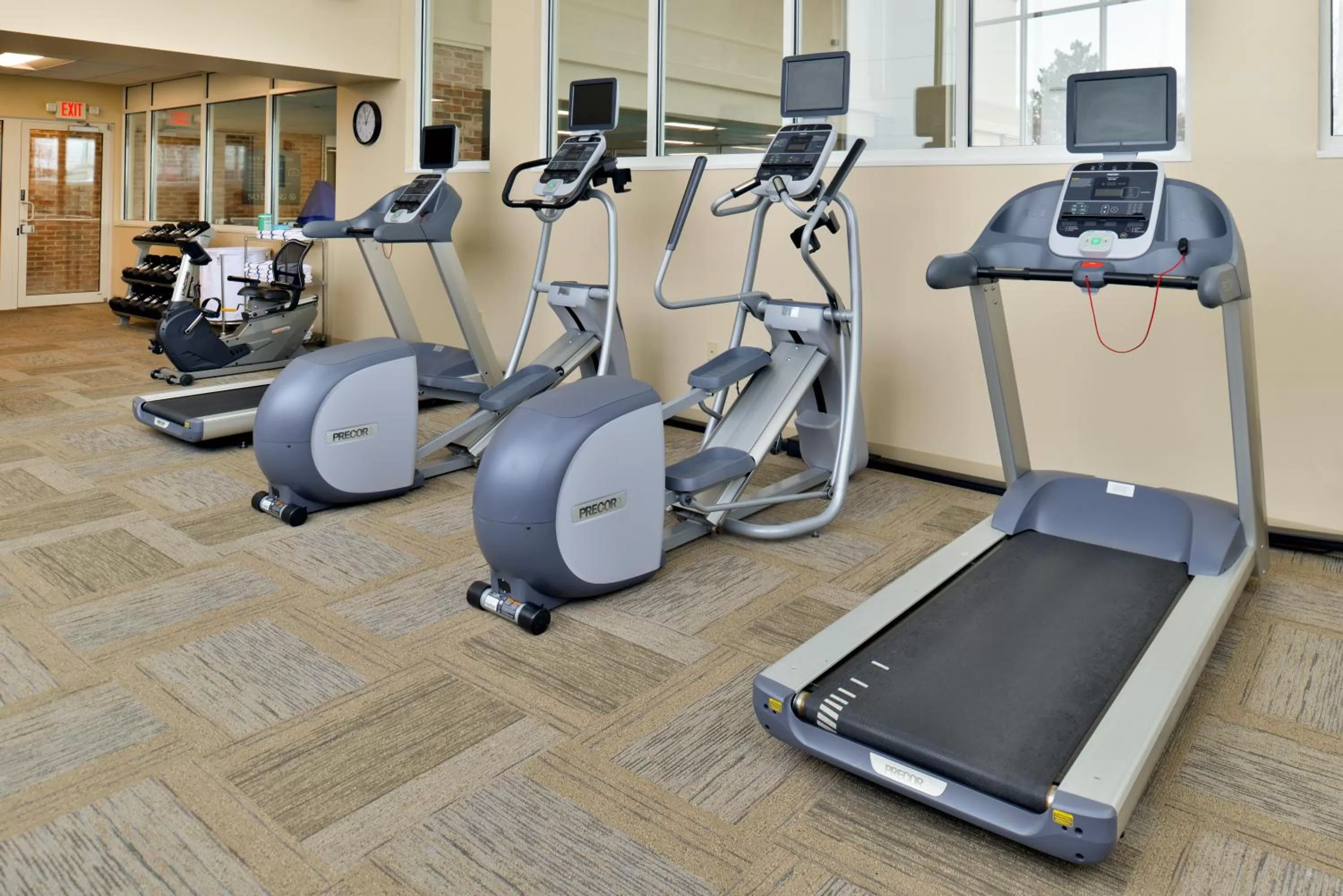 Fitness centre/facilities in Holiday Inn Hotel & Suites Overland Park-Convention Center by IHG