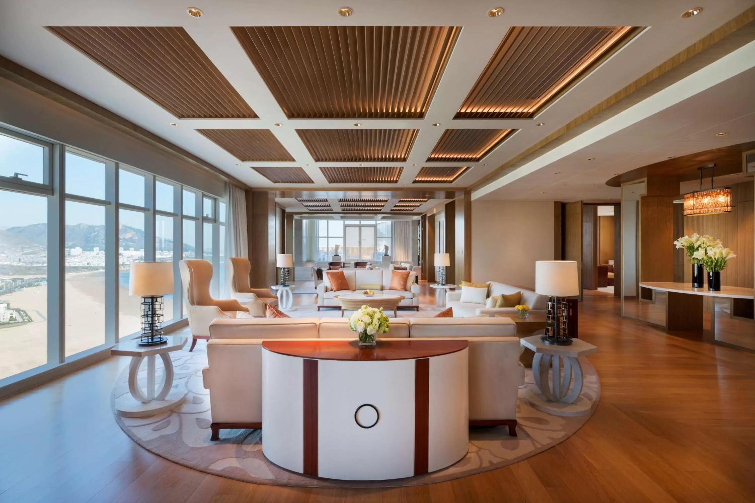 Photo of the whole room in Hyatt Regency Qingdao - Stone old beach - Exhibition Center