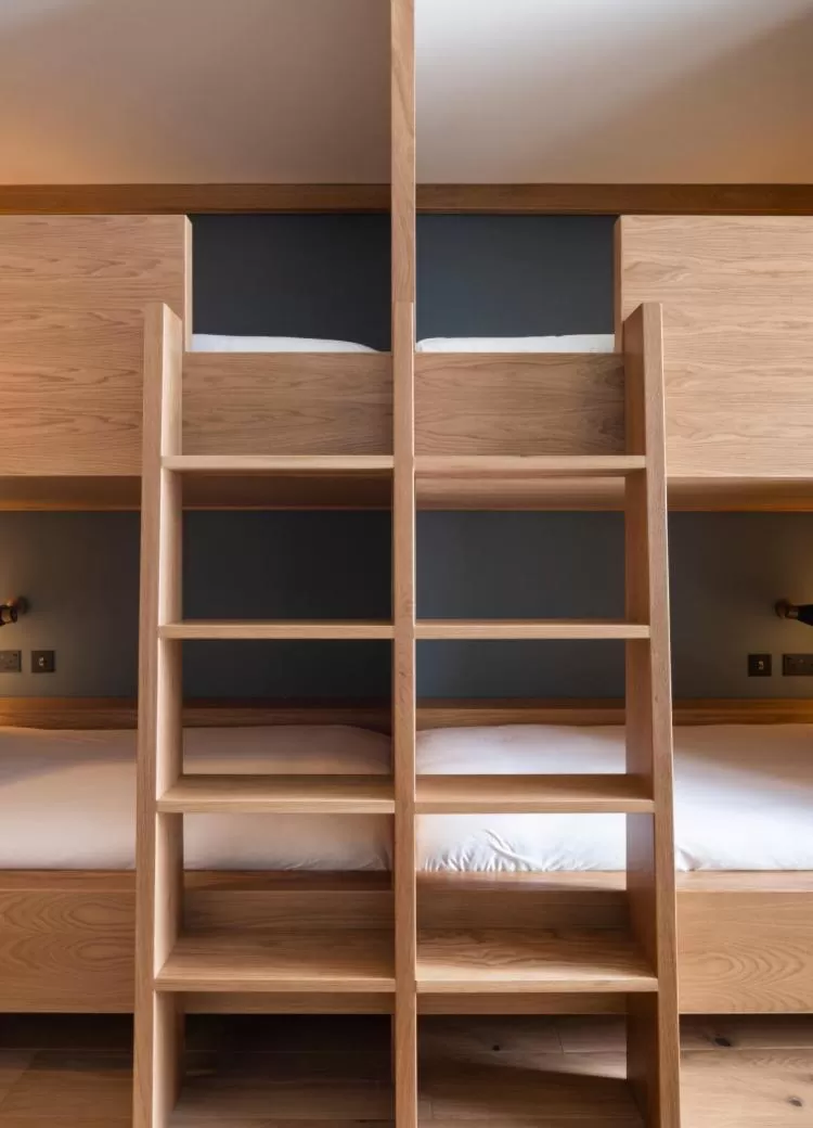 Bed in Mollie's Motel & Diner Bristol