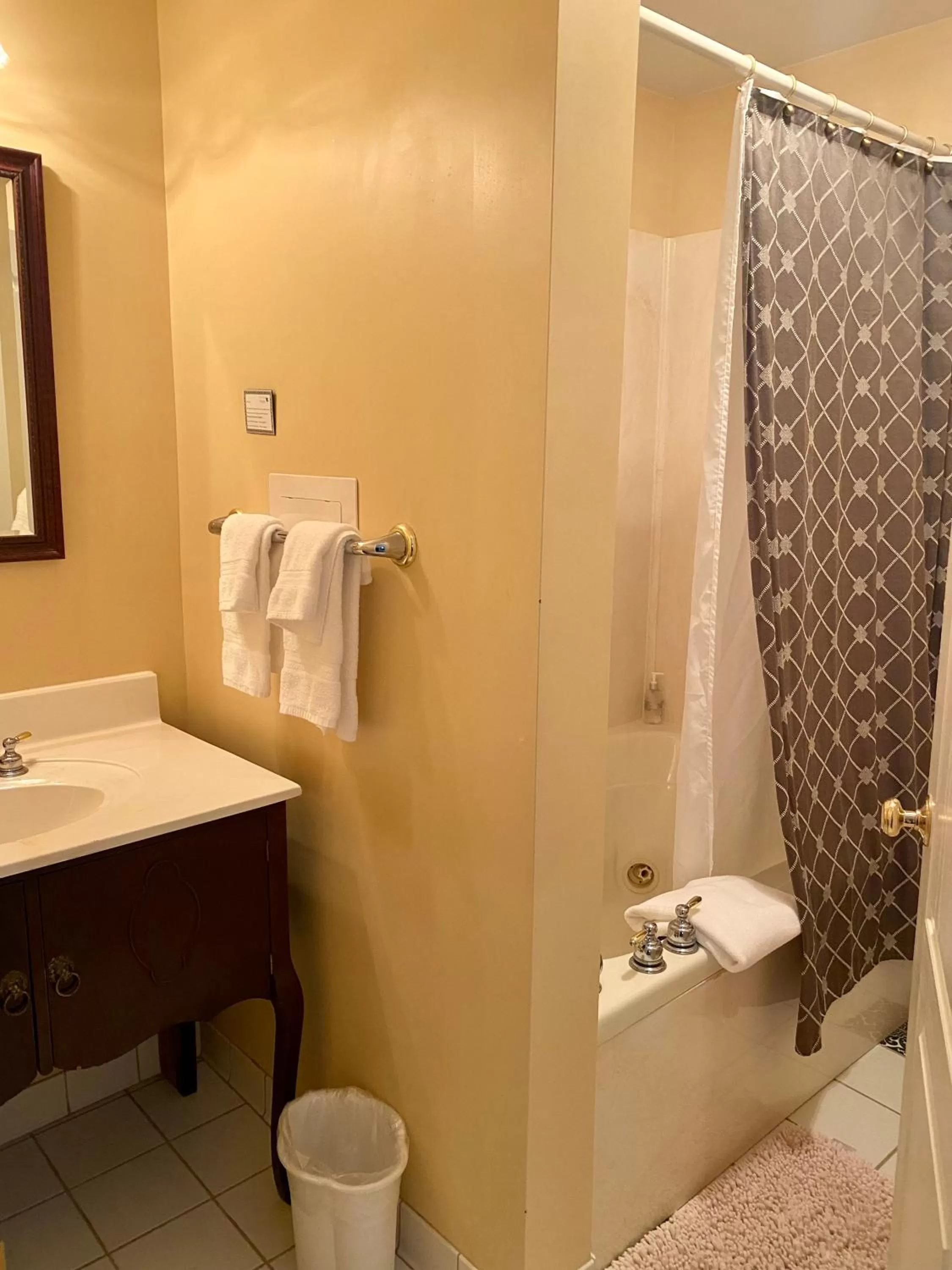 Bathroom in The Cypress Inn