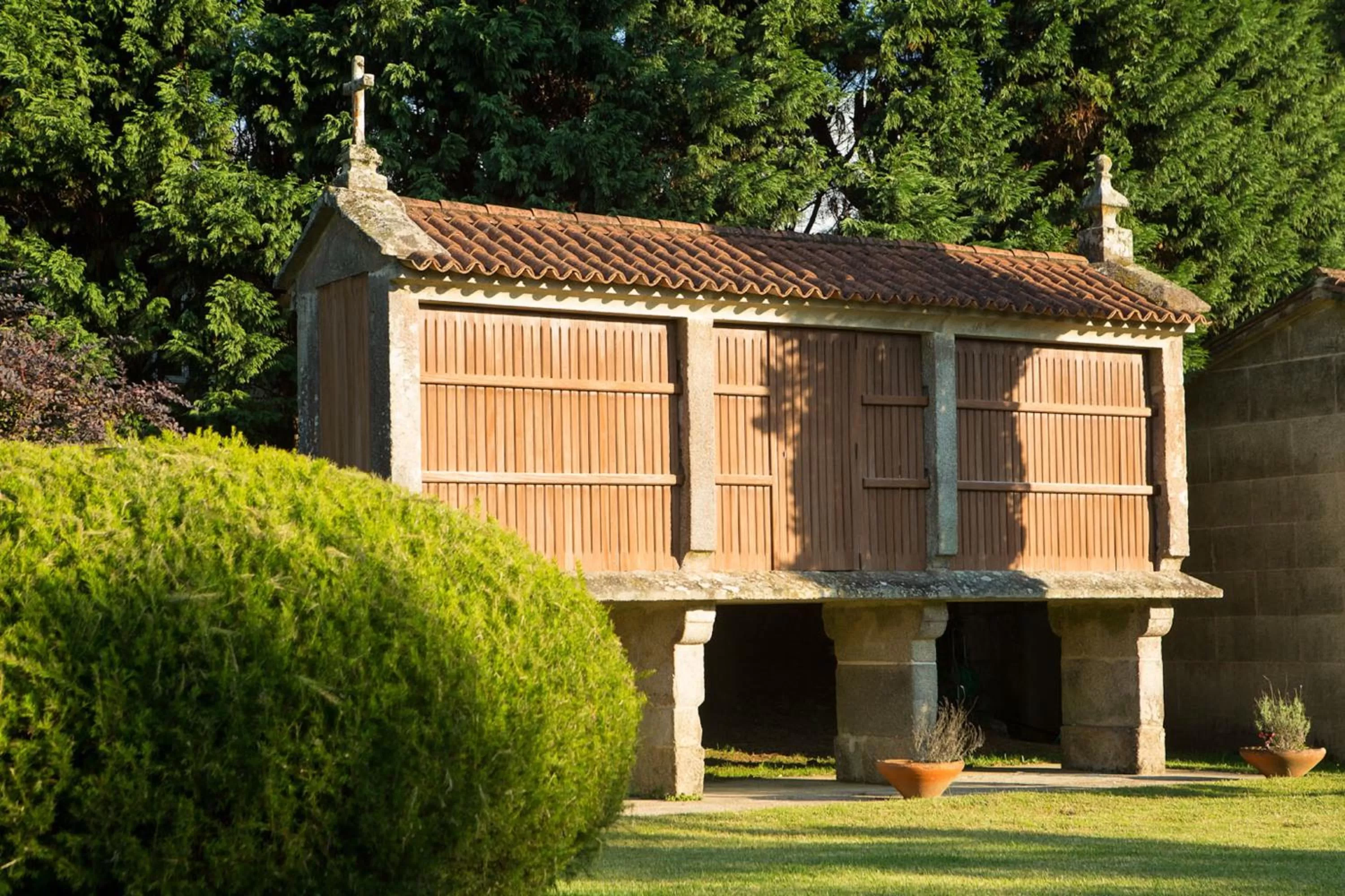 Property building in Casa a Pedreira Rias Baixas