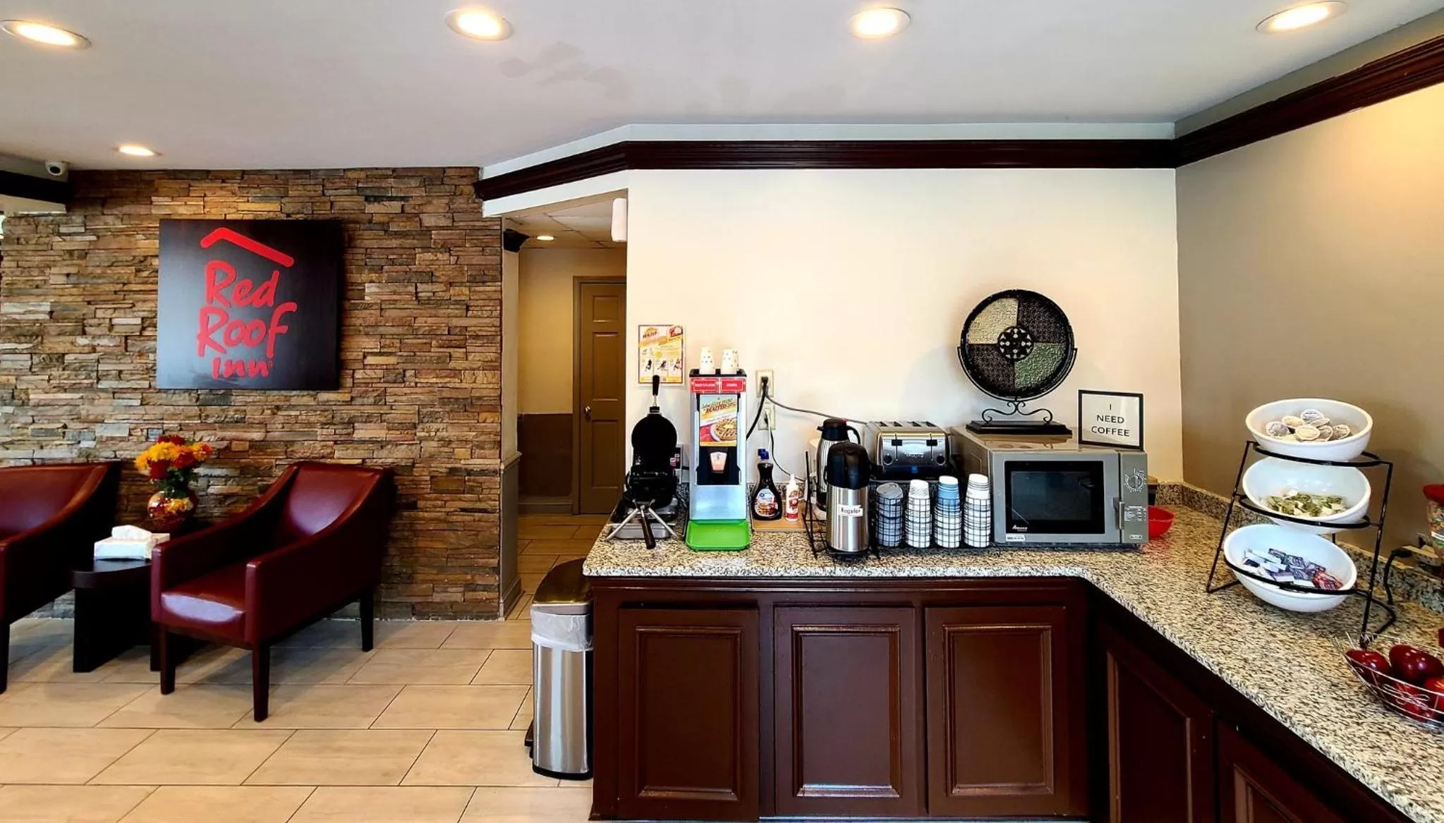 Breakfast in Red Roof Inn Dillon, SC