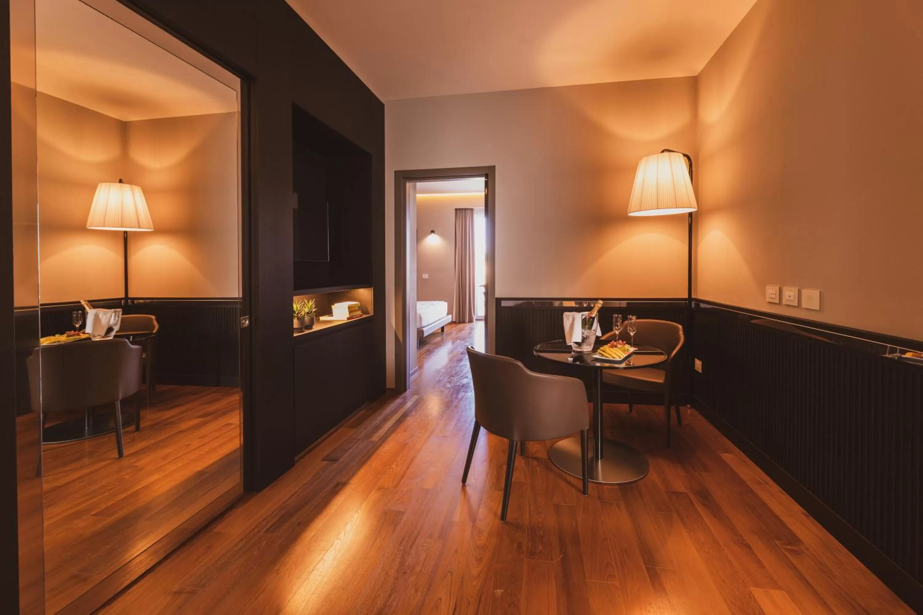 TV and multimedia in Callistos Hotel & Spa