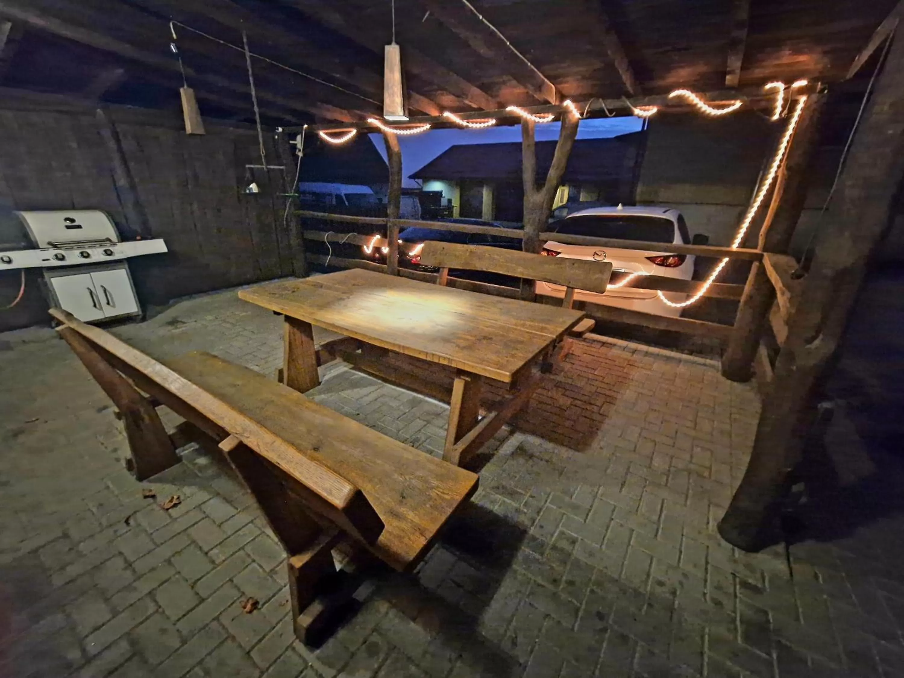 On site in KALIDA Rooms for rent