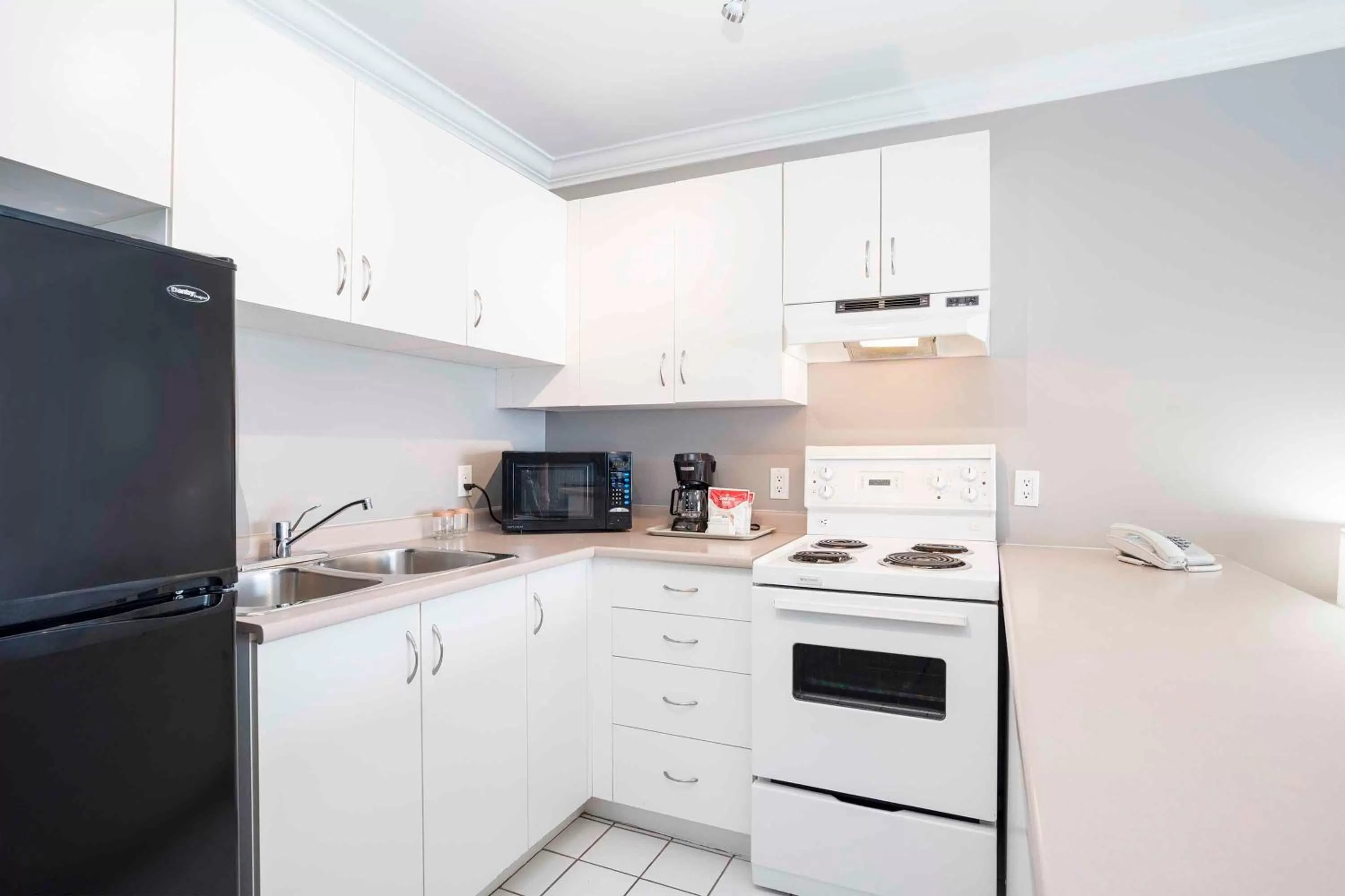 Kitchen or kitchenette in Sandman Hotel & Suites Prince George