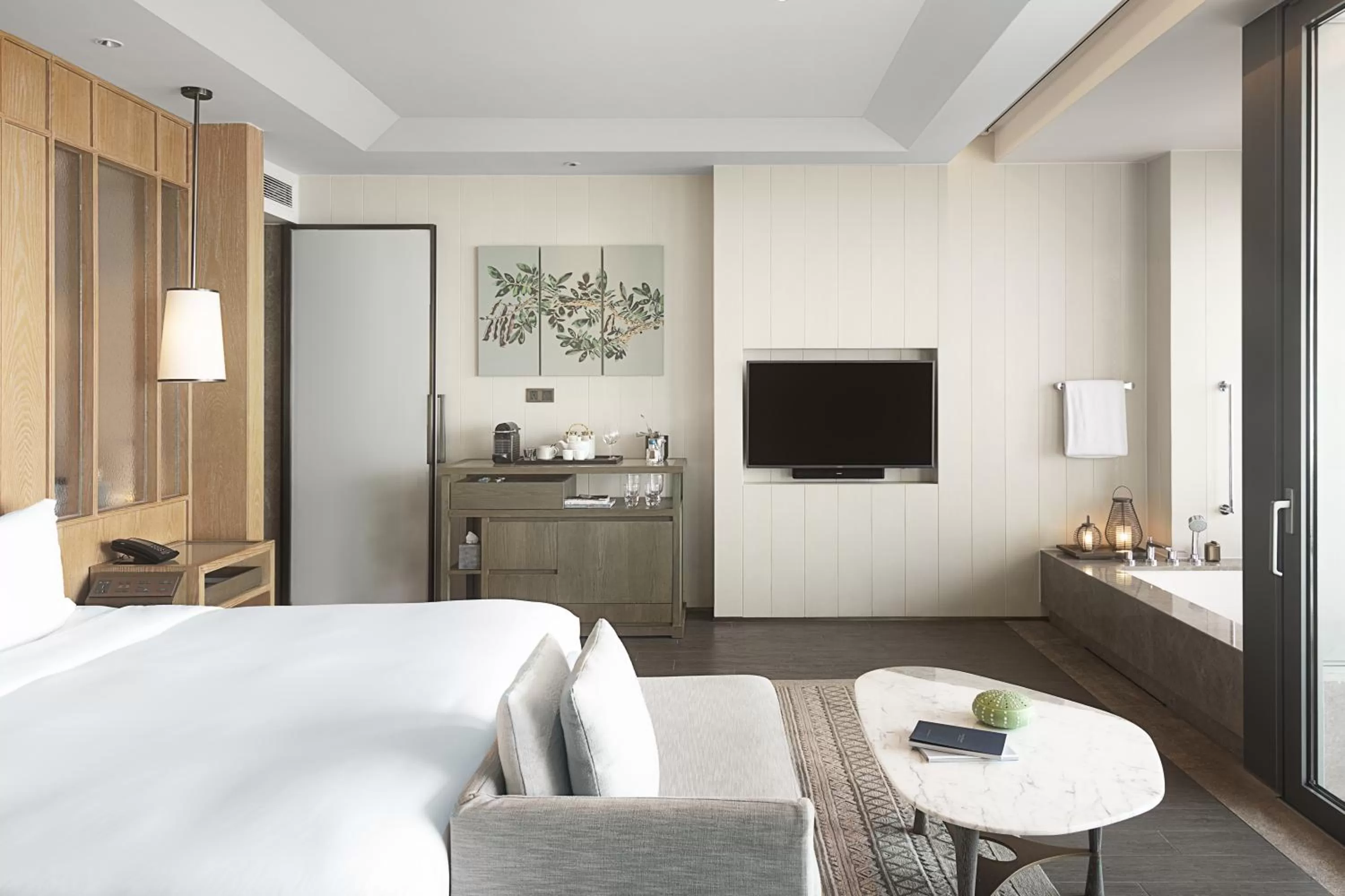 Bed in Rosewood Sanya