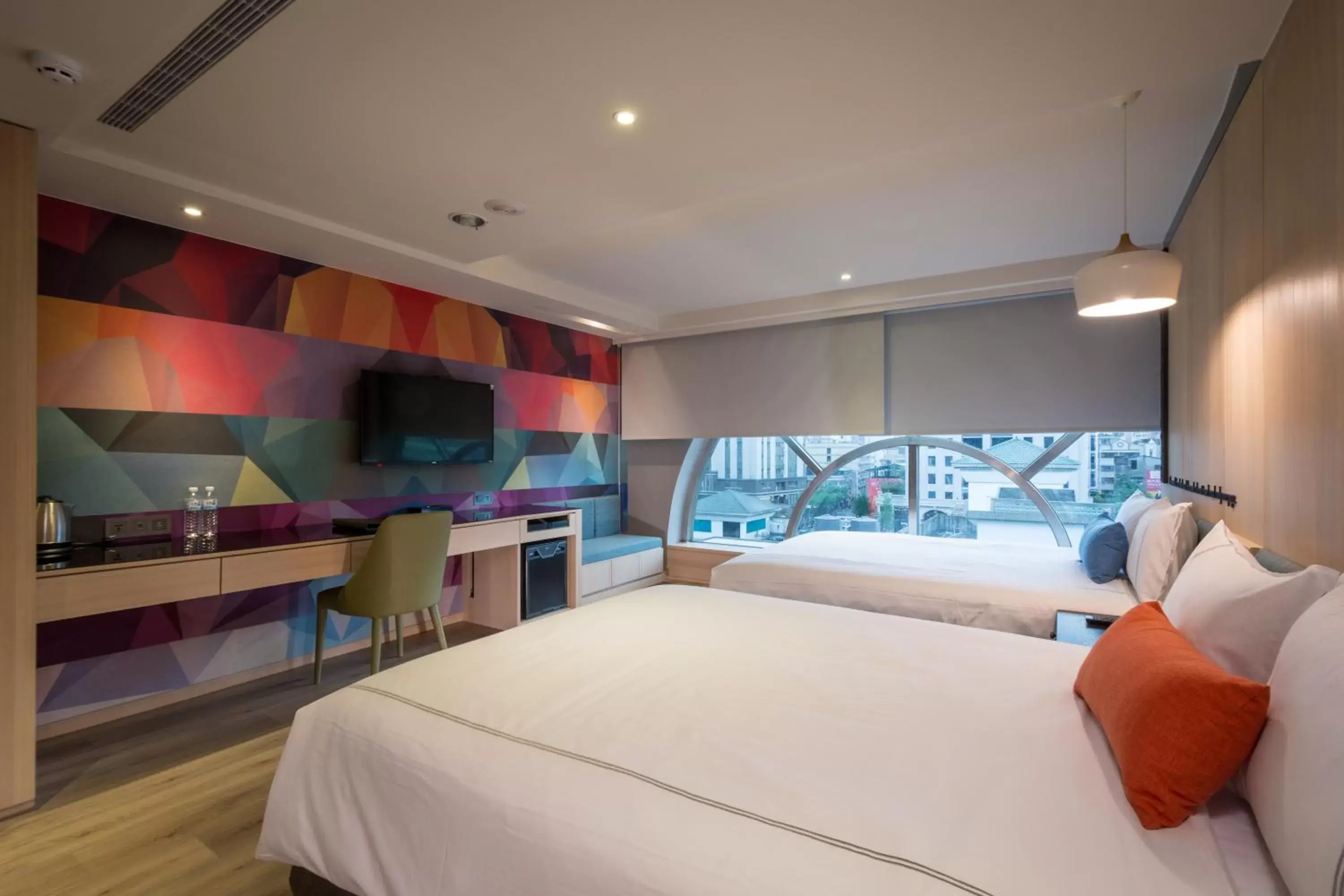 Deluxe Quadruple Room in CHECK inn Taichung Wenxin Zhongqing Deluxe Quadruple Room in CHECK inn Taichung Wenxin Zhongqing