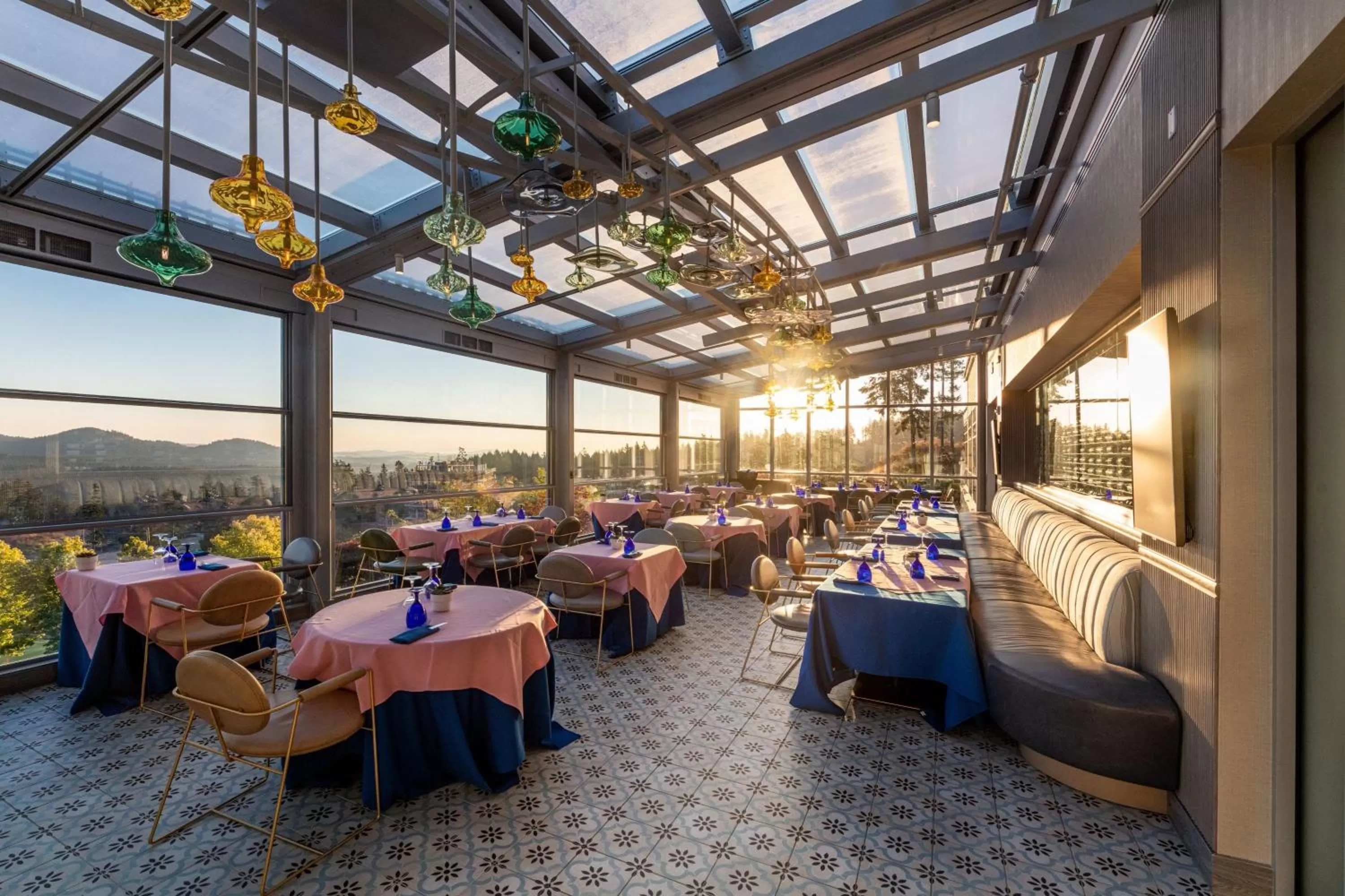 Restaurant/places to eat in The Westin Bear Mountain Resort & Spa, Victoria