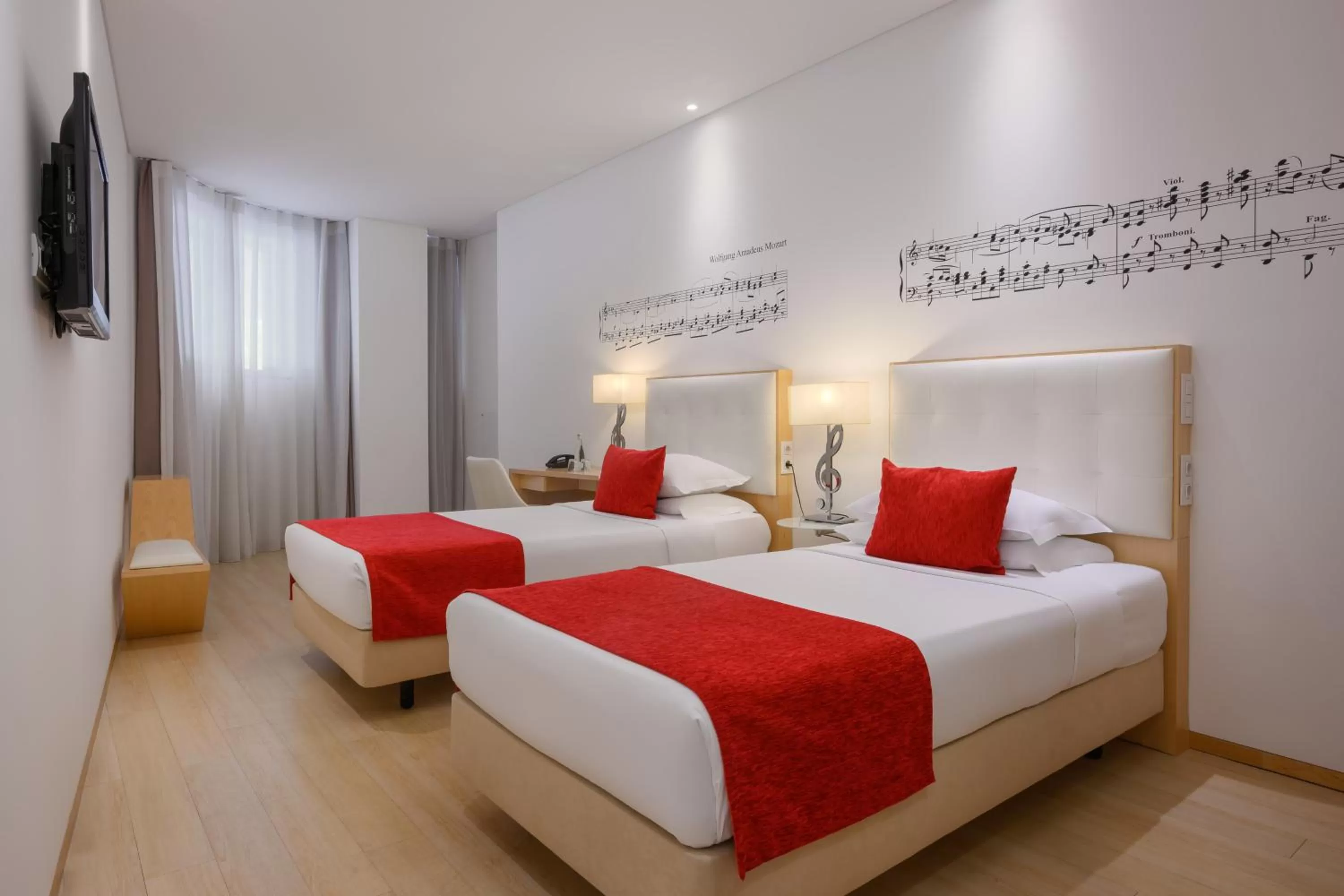 Bedroom, Bed in Hotel da Música