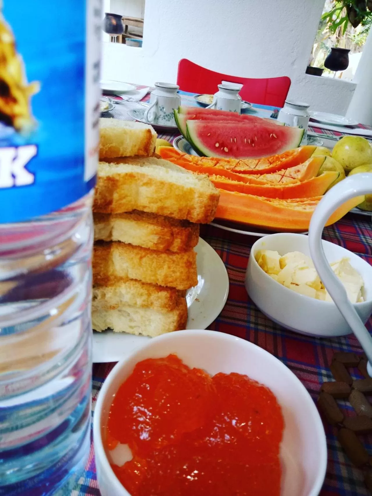 Food in Kadolana Guest House