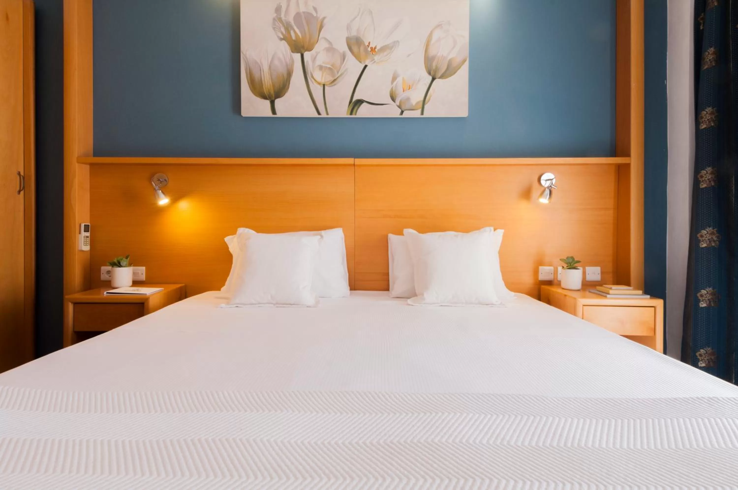 Bed in Alexandra Hotel