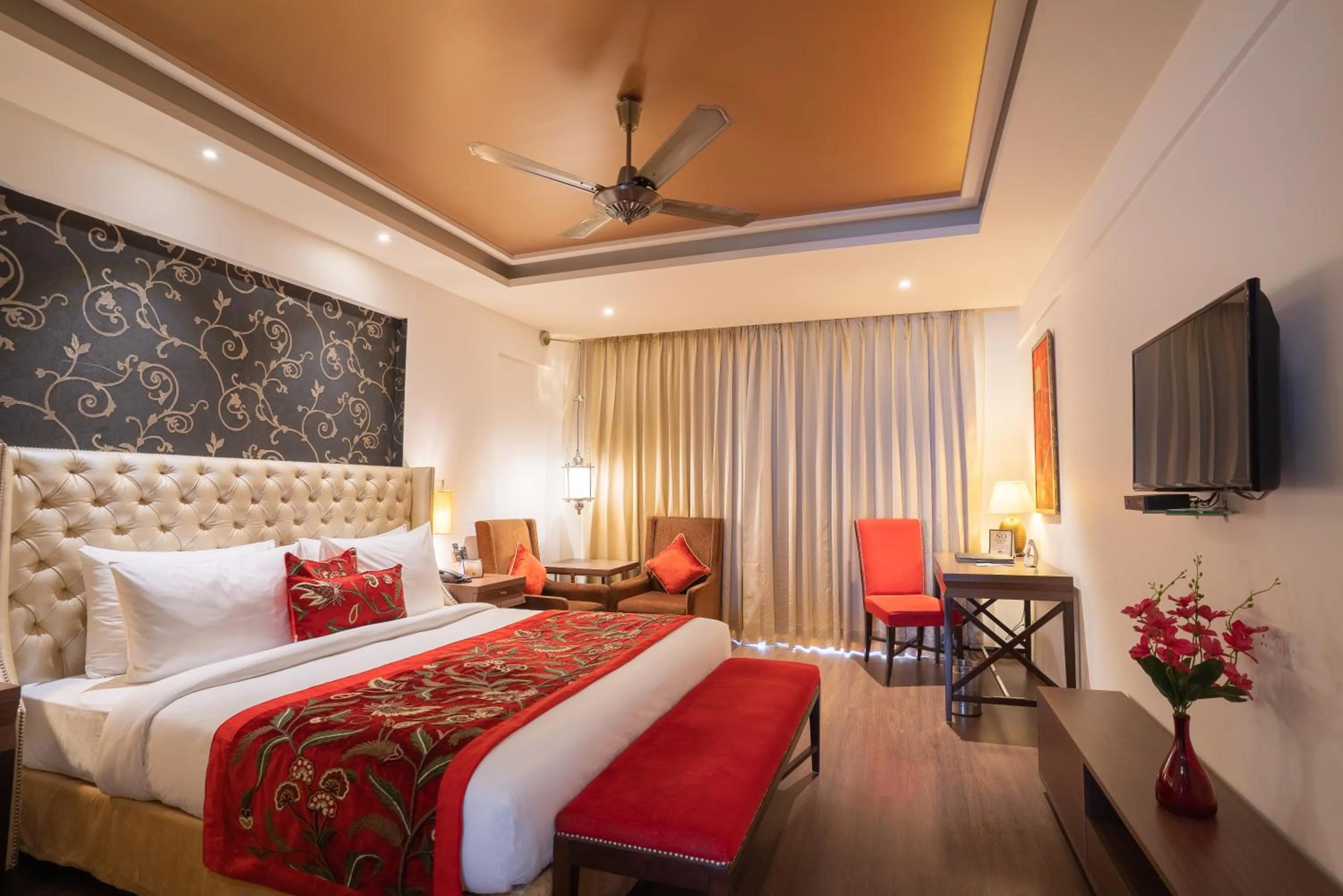 Photo of the whole room, Bed in Indraprastha Spa Resort