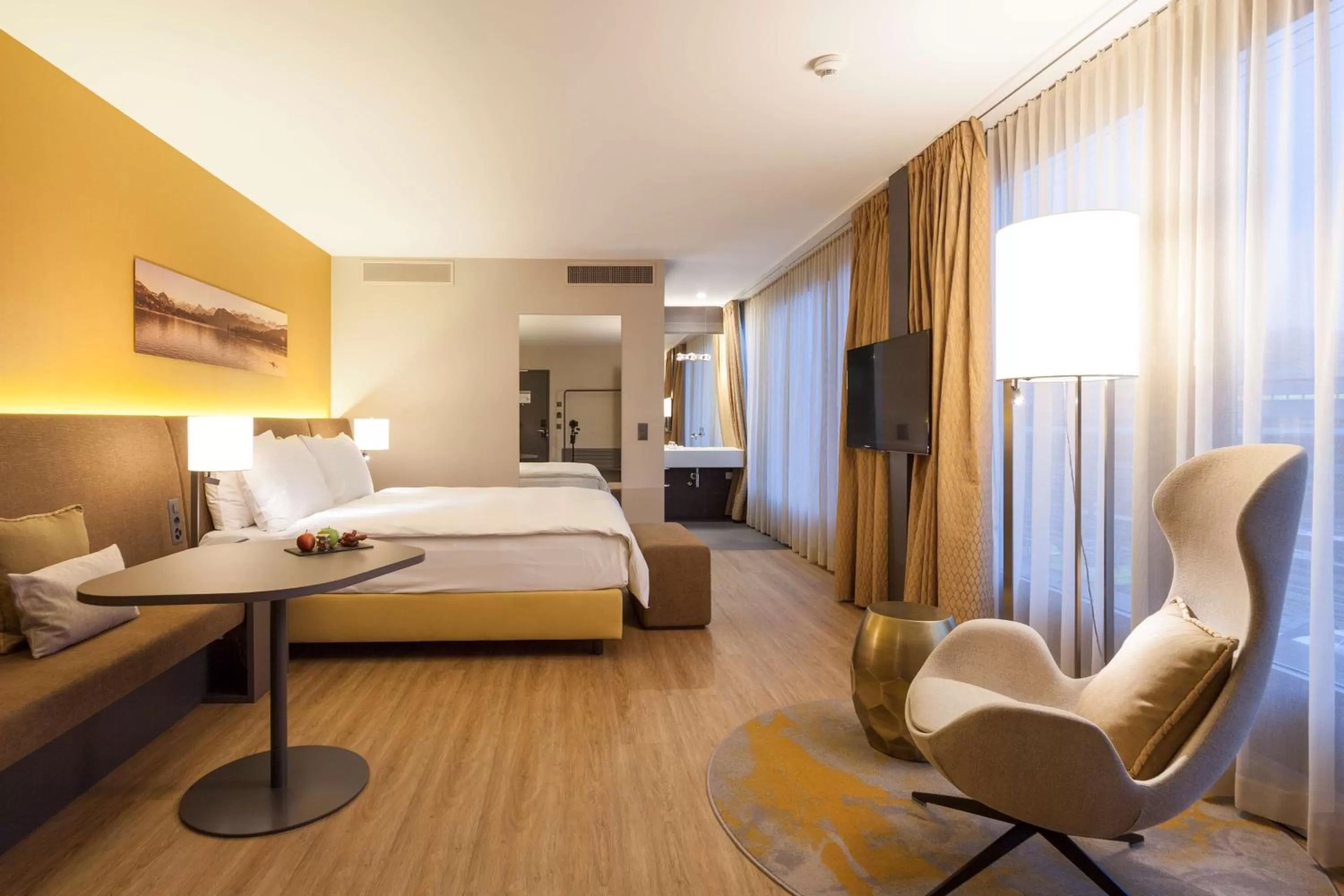 Photo of the whole room, Bed in Radisson Blu Hotel, Lucerne