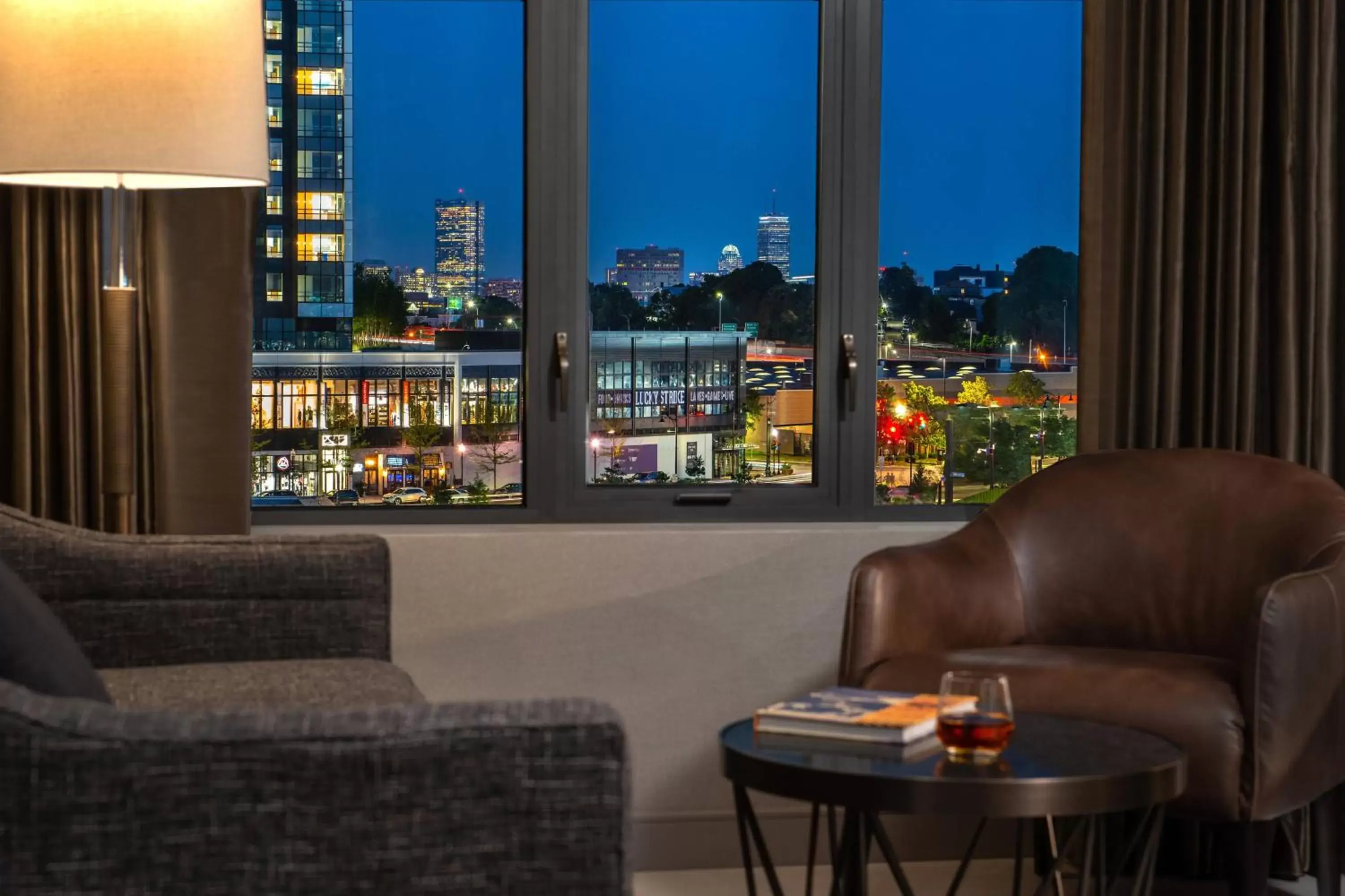 1 Bedroom Suite, 1 King, Corner room in The Row Hotel at Assembly Row, Autograph Collection by Marriott 1 Bedroom Suite, 1 King, Corner room in The Row Hotel at Assembly Row, Autograph Collection by Marriott