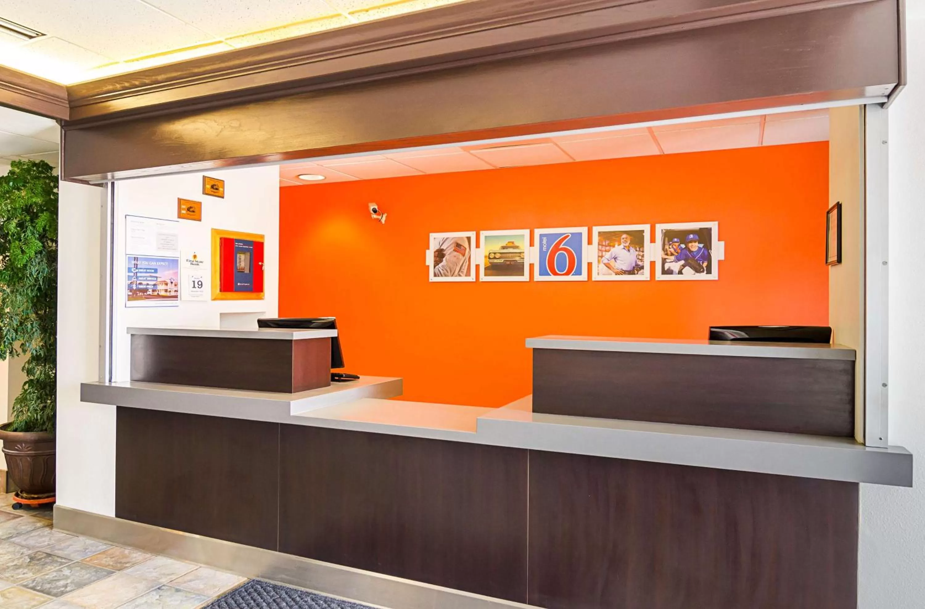 Property logo or sign in Motel 6-Wheatland, WY