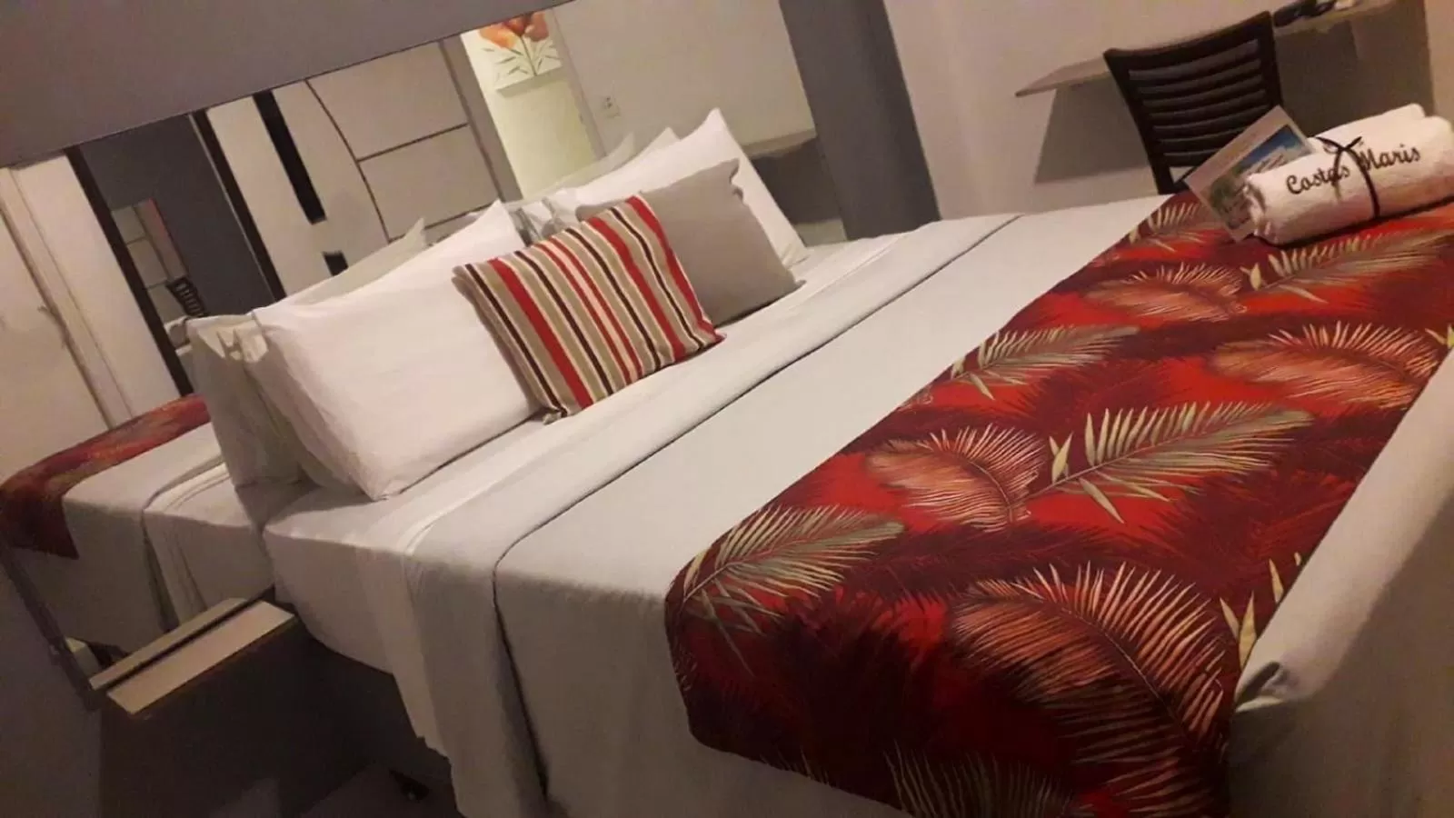 Bed in Costa Maris Beach Hotel Frente Mar